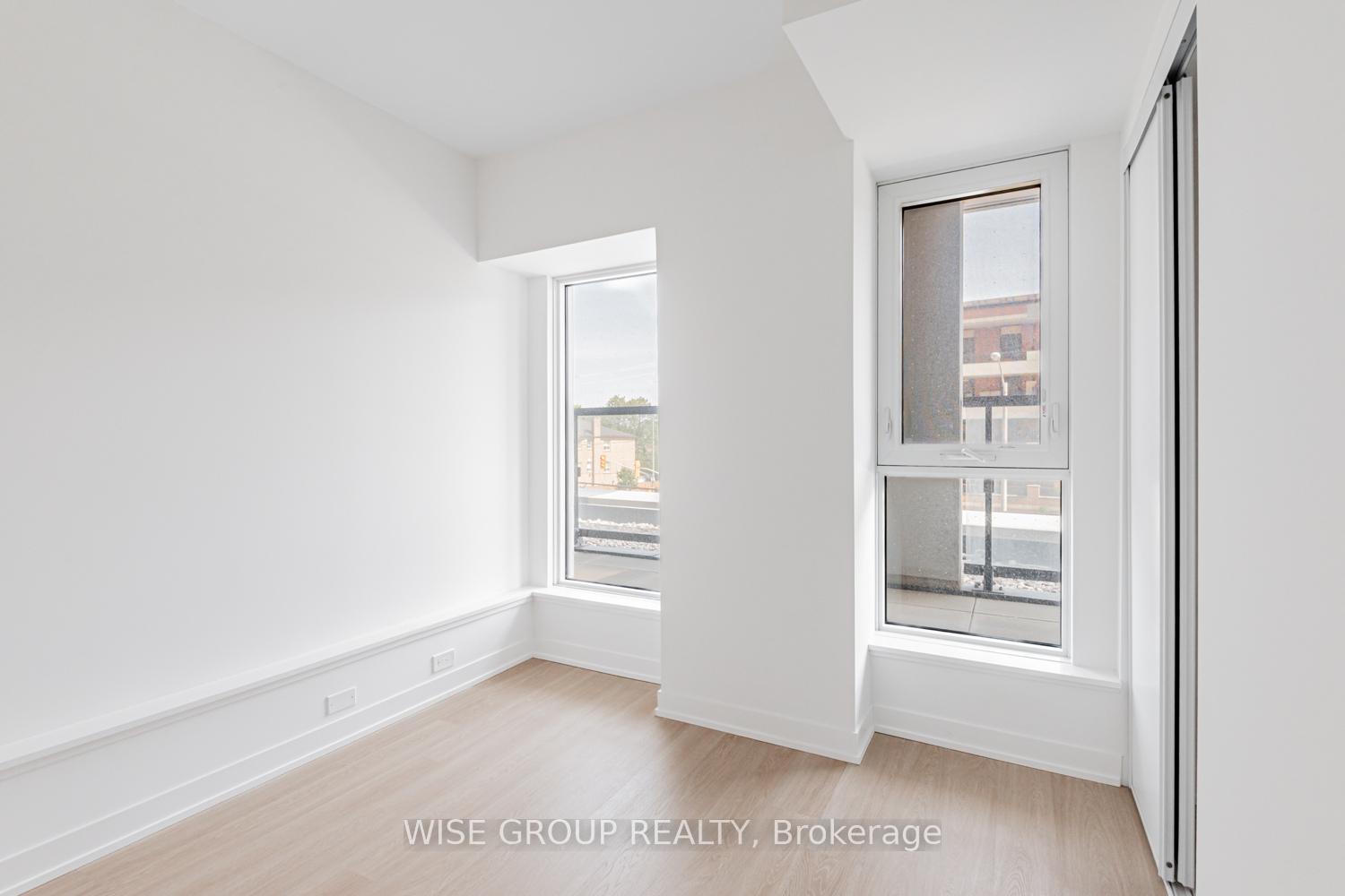 2 Bedrooms Condo at 500 Wilson, Toronto For sale