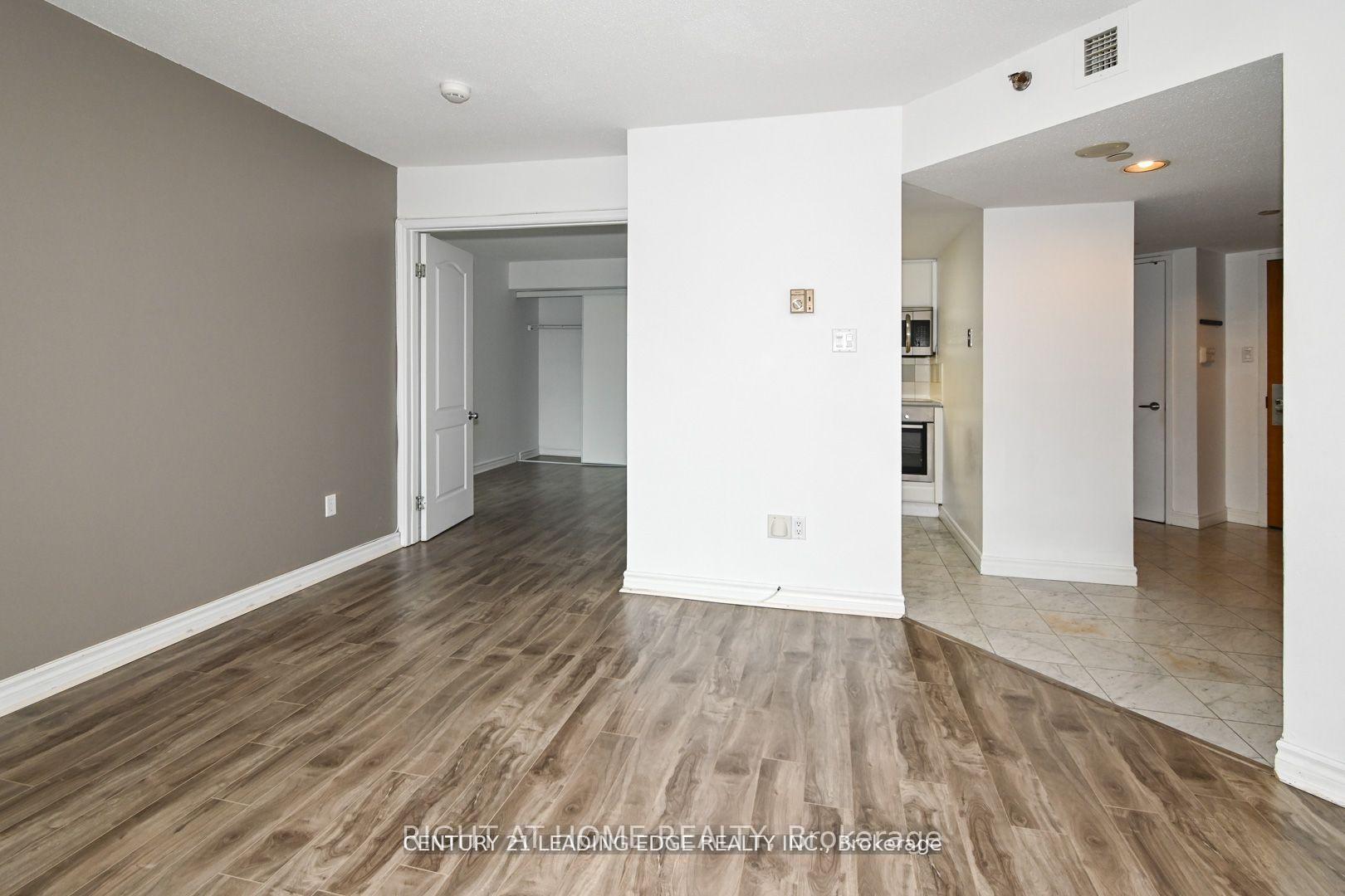 1 Bedroom Condo at 38 Elm, Toronto For sale