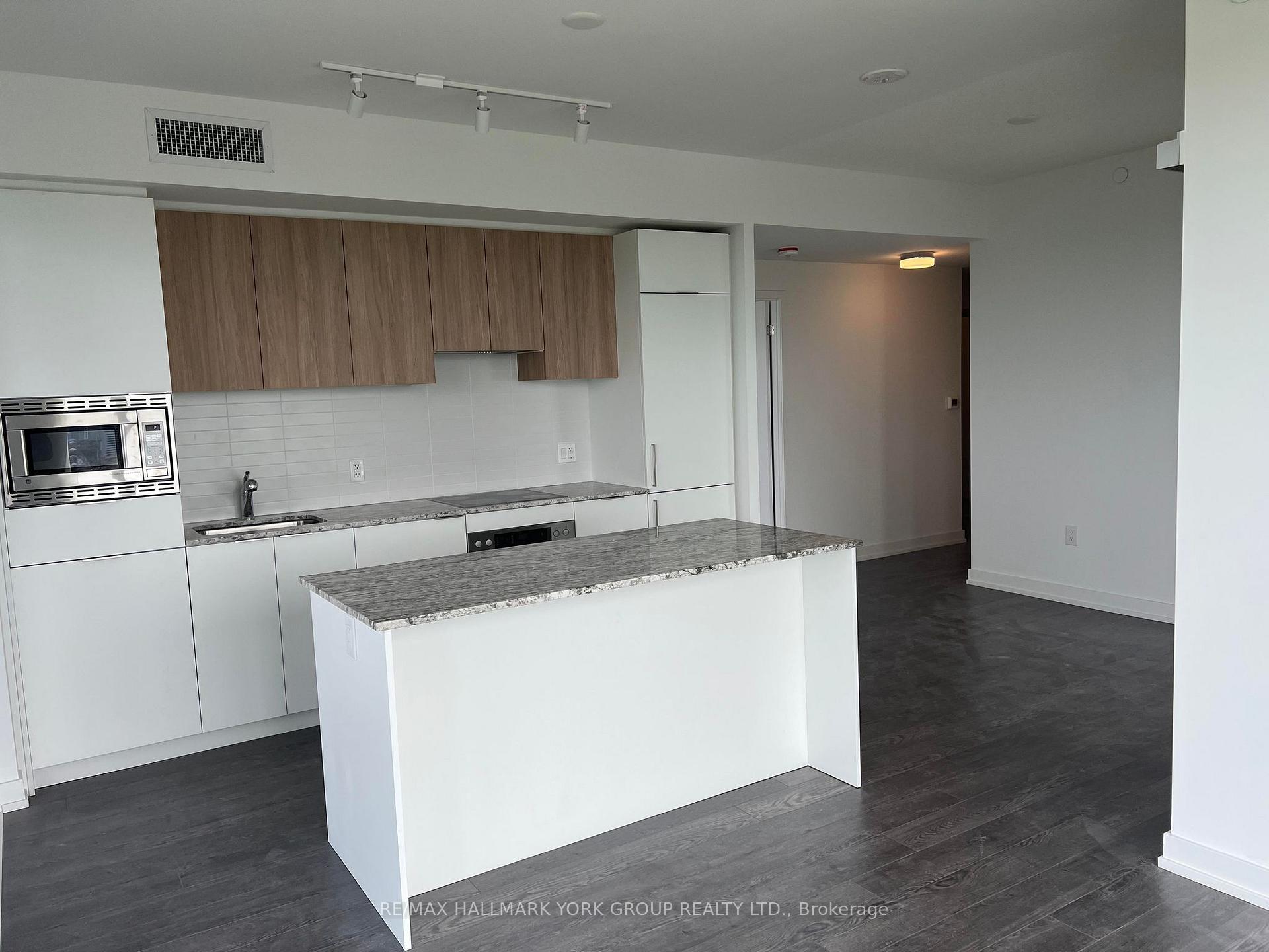 3 Bedrooms Condo at 20 O’Neill, Toronto For sale