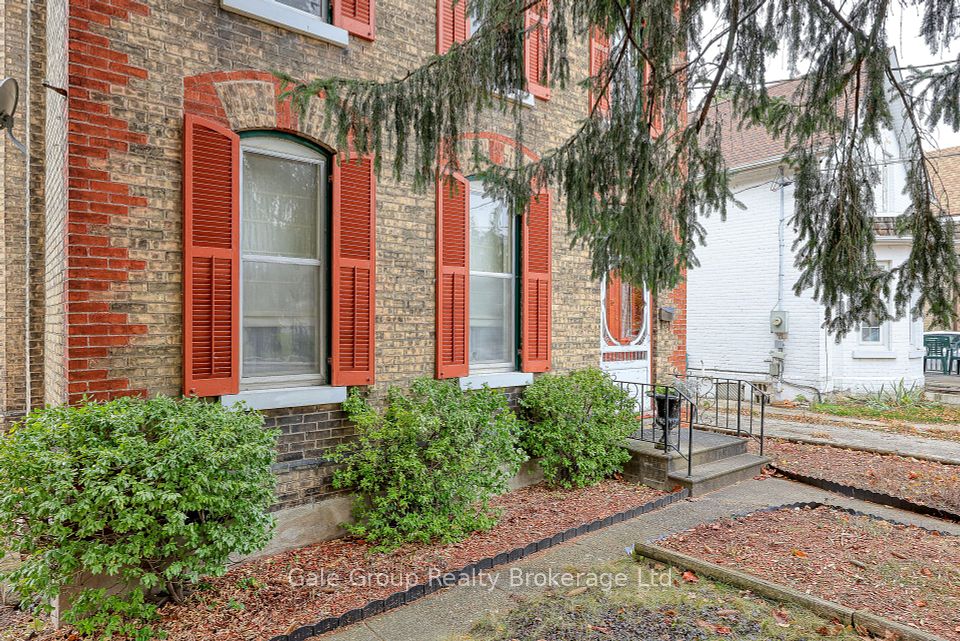 13 Oxford Street, Woodstock, ON N4S 6A2