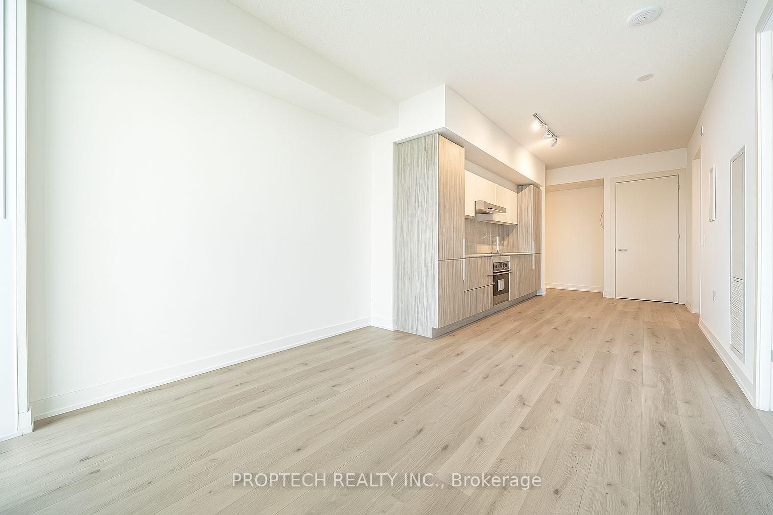 2 Bedrooms Condo at 138 Downes, Toronto For sale