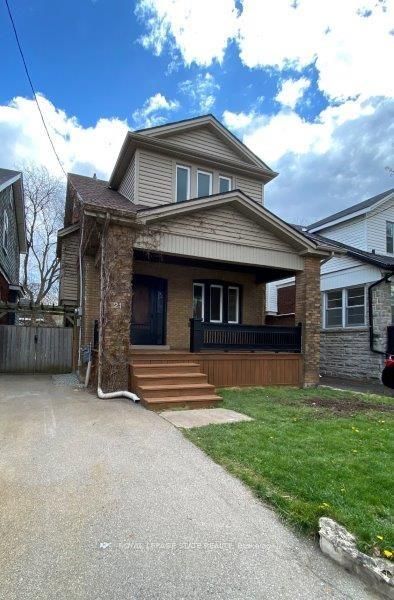 21 South Oval Street, Hamilton, ON L8S 1P7