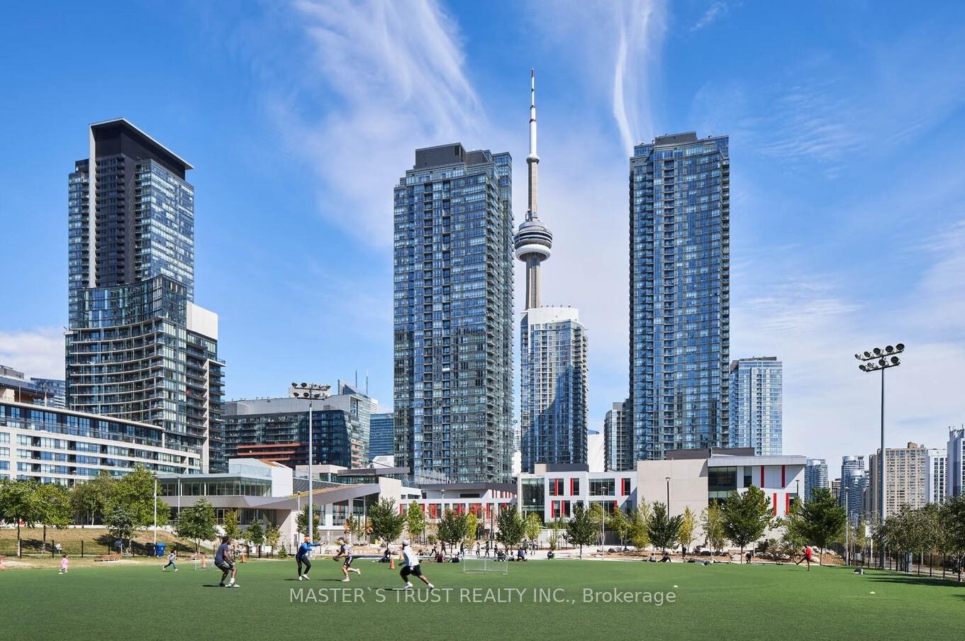 2 Bedrooms Condo at 21 Iceboat, Toronto For sale