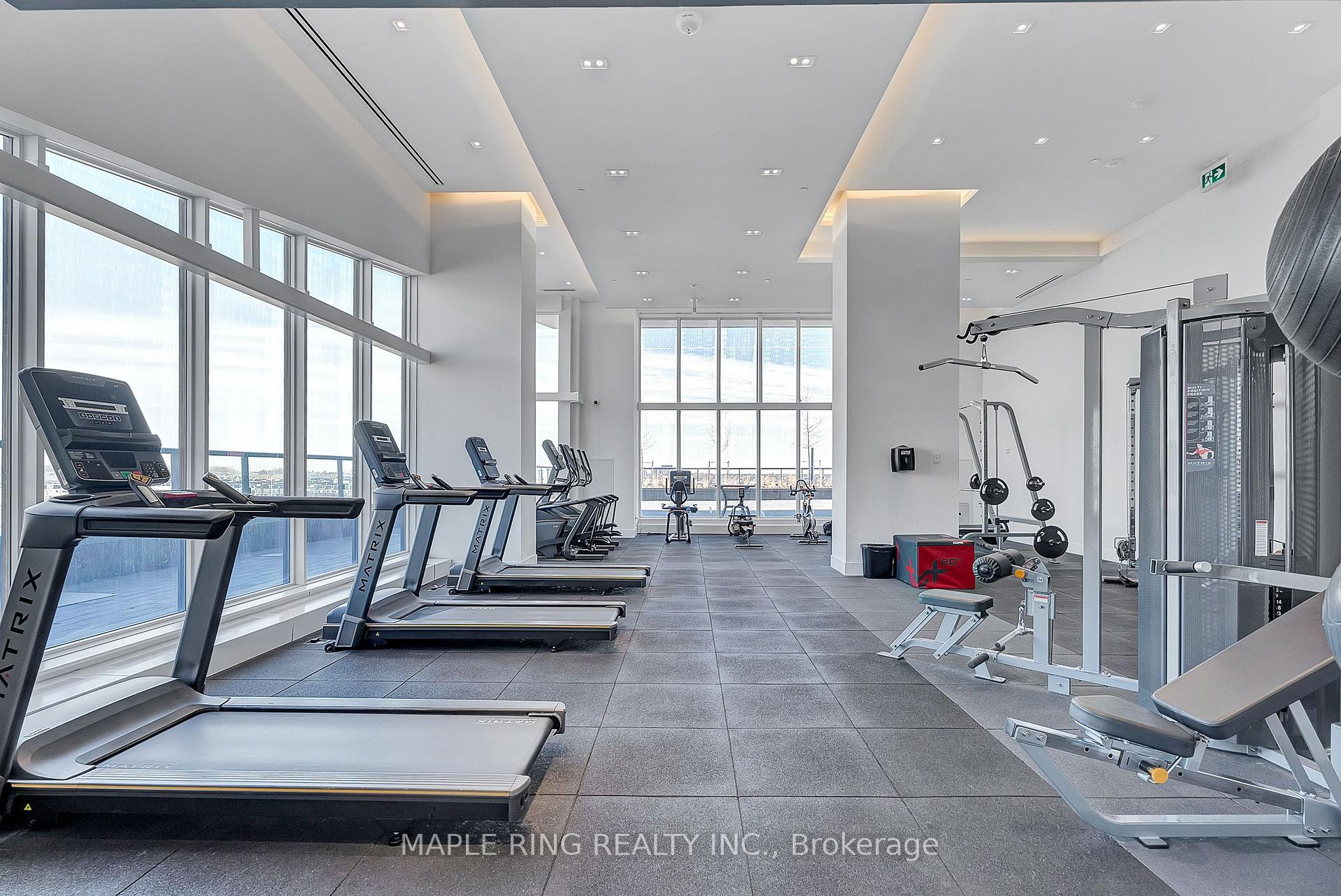 2 Bedrooms Condo at 2485 Taunton,  Oakville For sale