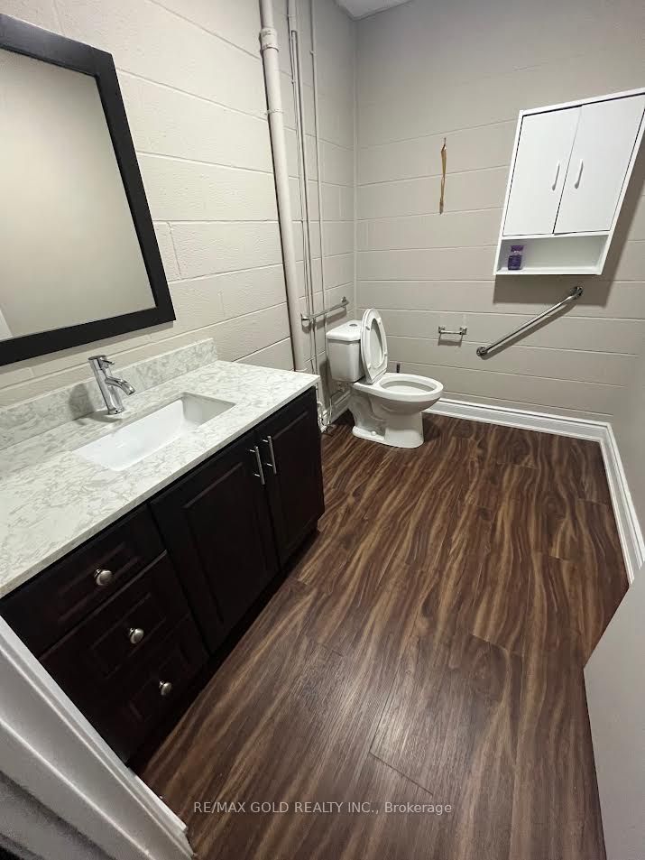 284 Orenda Road, #16
