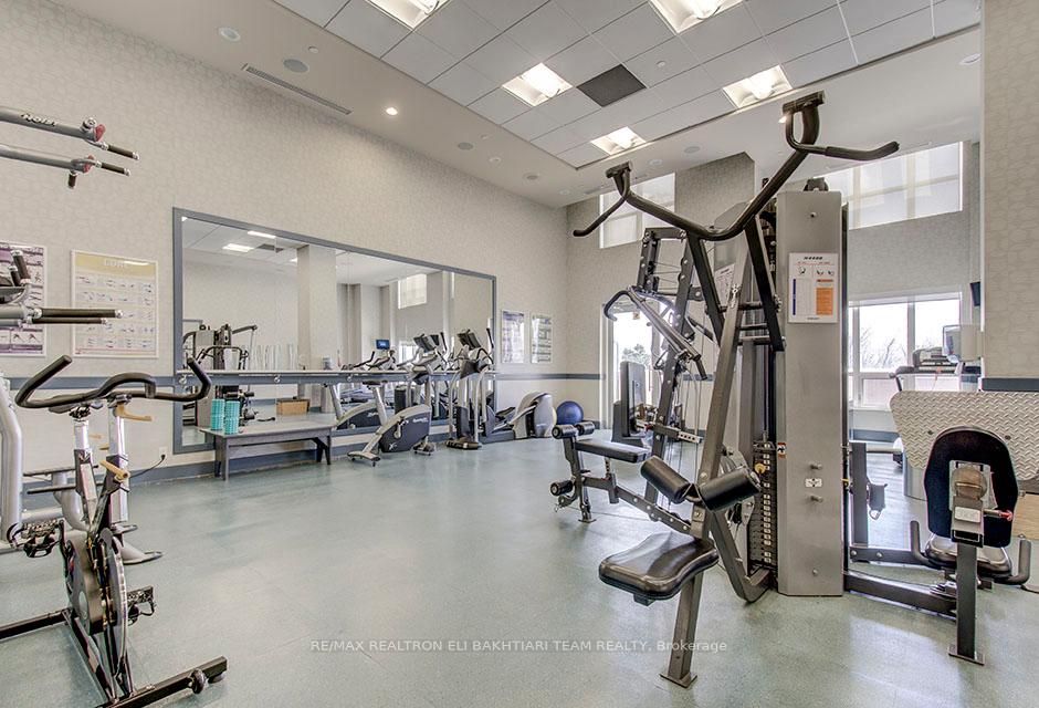 2 Bedrooms Condo at 100 Harrison Garden,  Toronto For sale