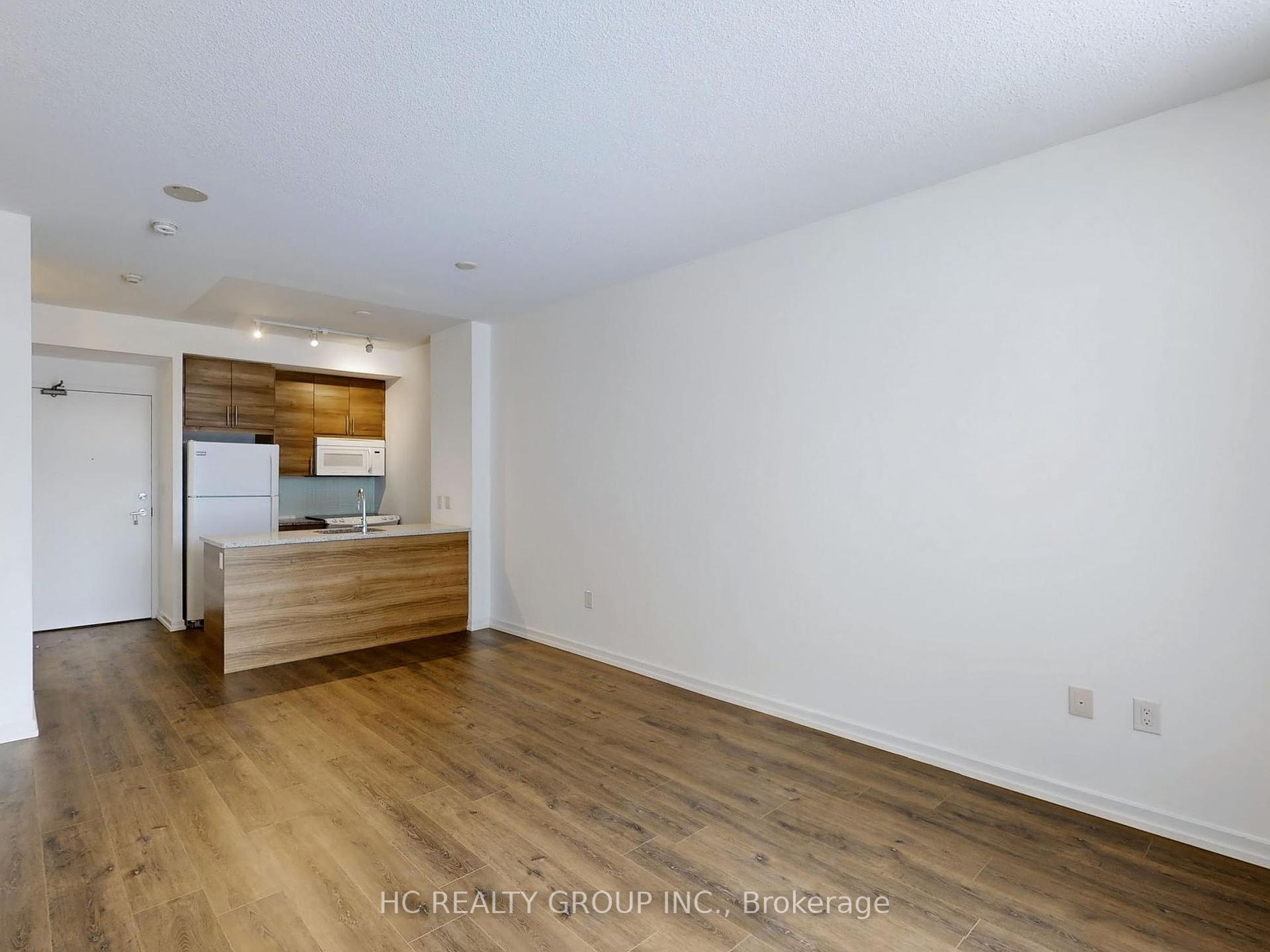 1 Bedroom Condo at 70 Forest Manor, Toronto For sale