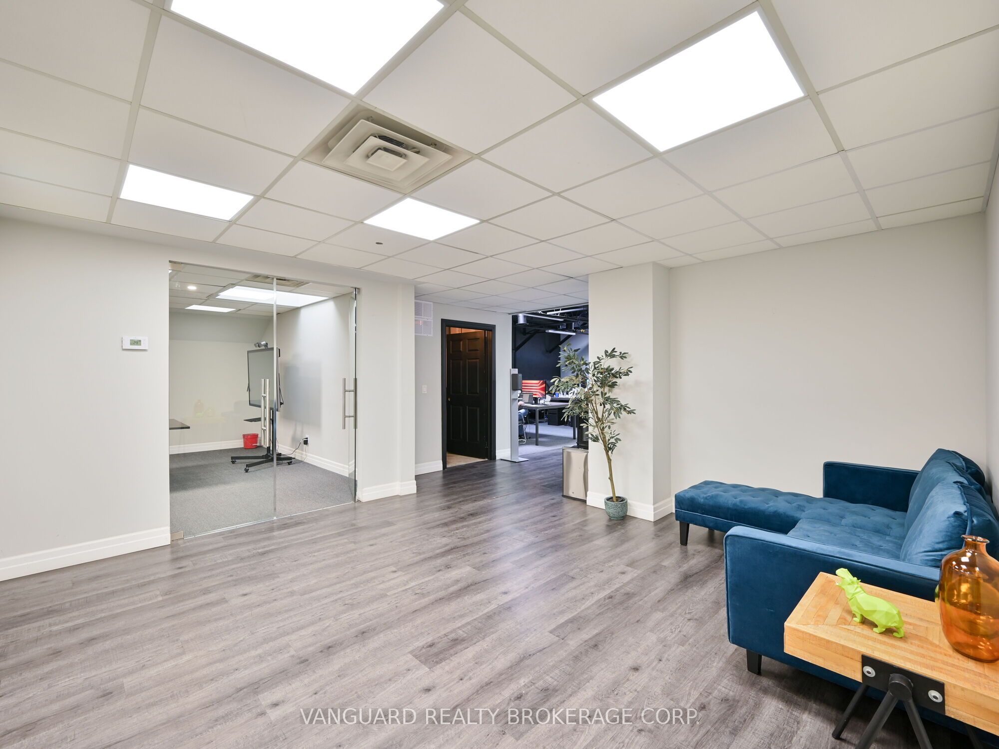 40 Pippin Road, #6
