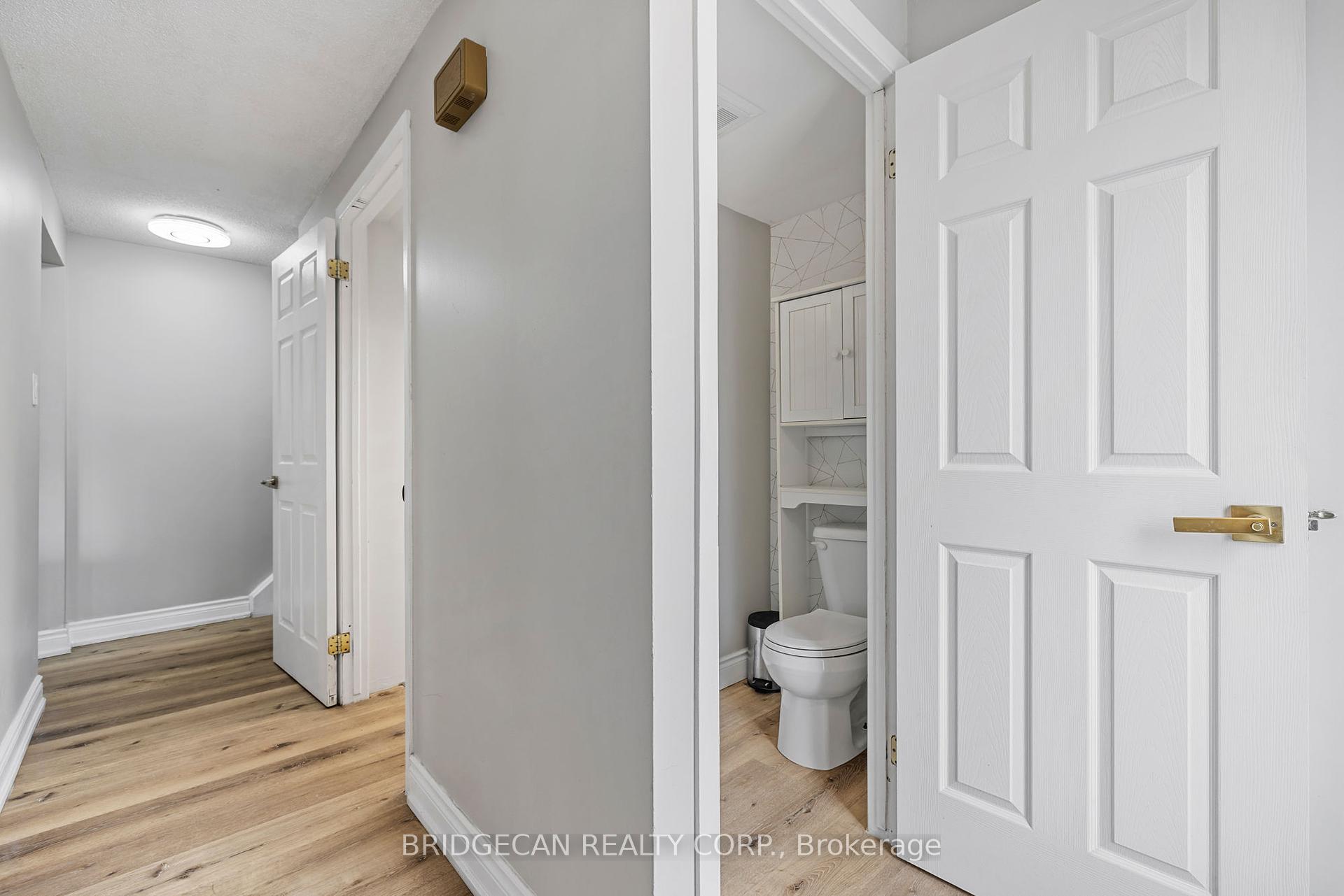 3 Bedrooms Condo at 151 Gateshead,  Hamilton For sale