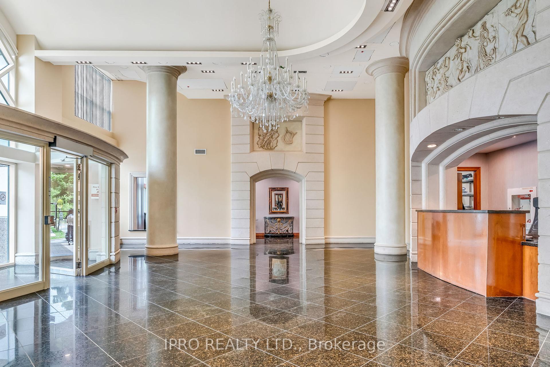 3 Bedrooms Condo at 23 Lorraine, Toronto For sale