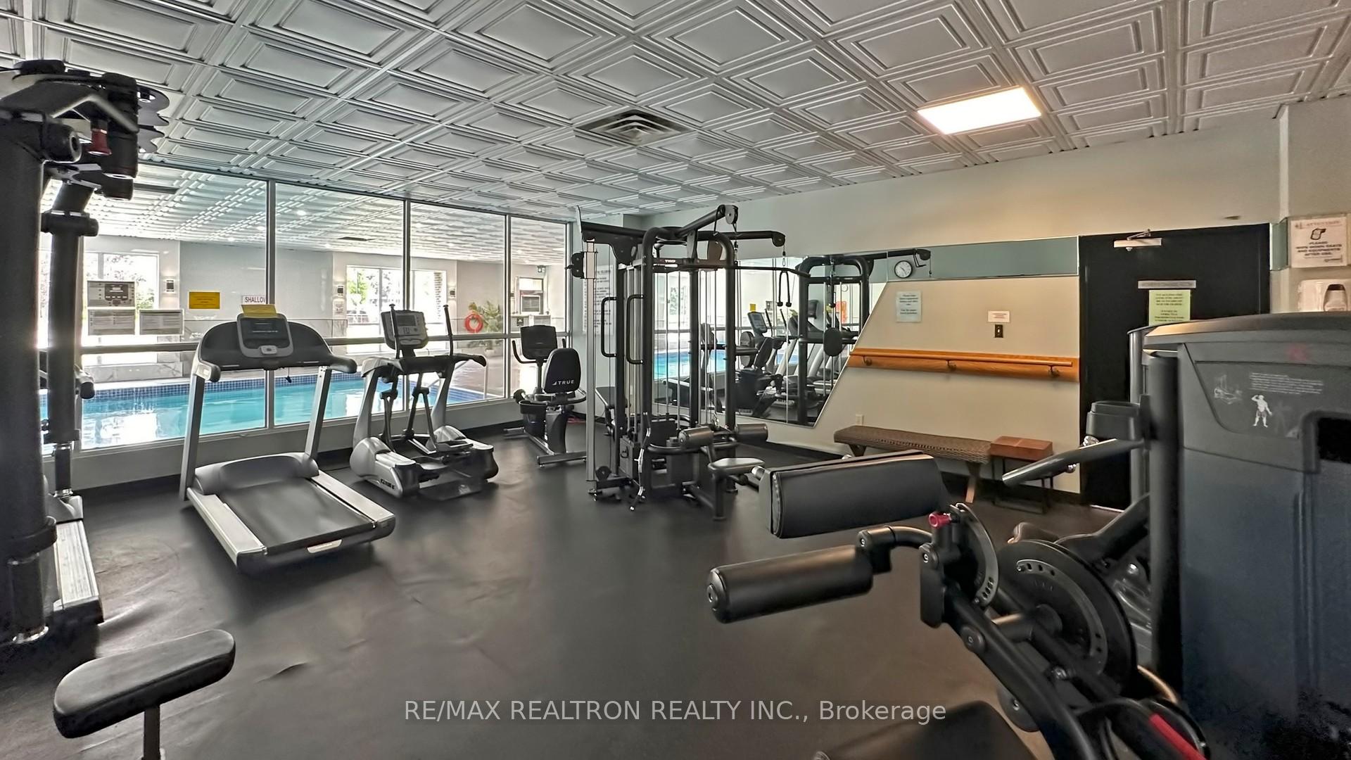 3 Bedrooms Condo at 45 Huntingdale, Toronto For sale