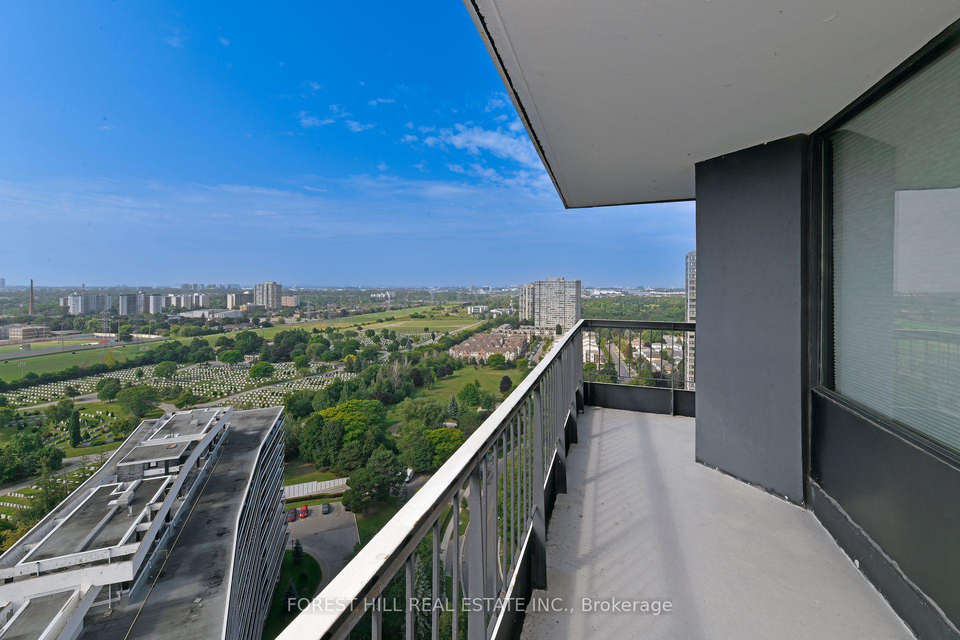 2 Bedrooms Condo at 135 Antibes,  Toronto For sale