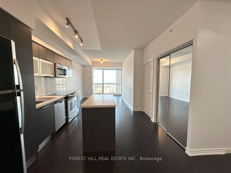 386 Yonge Street