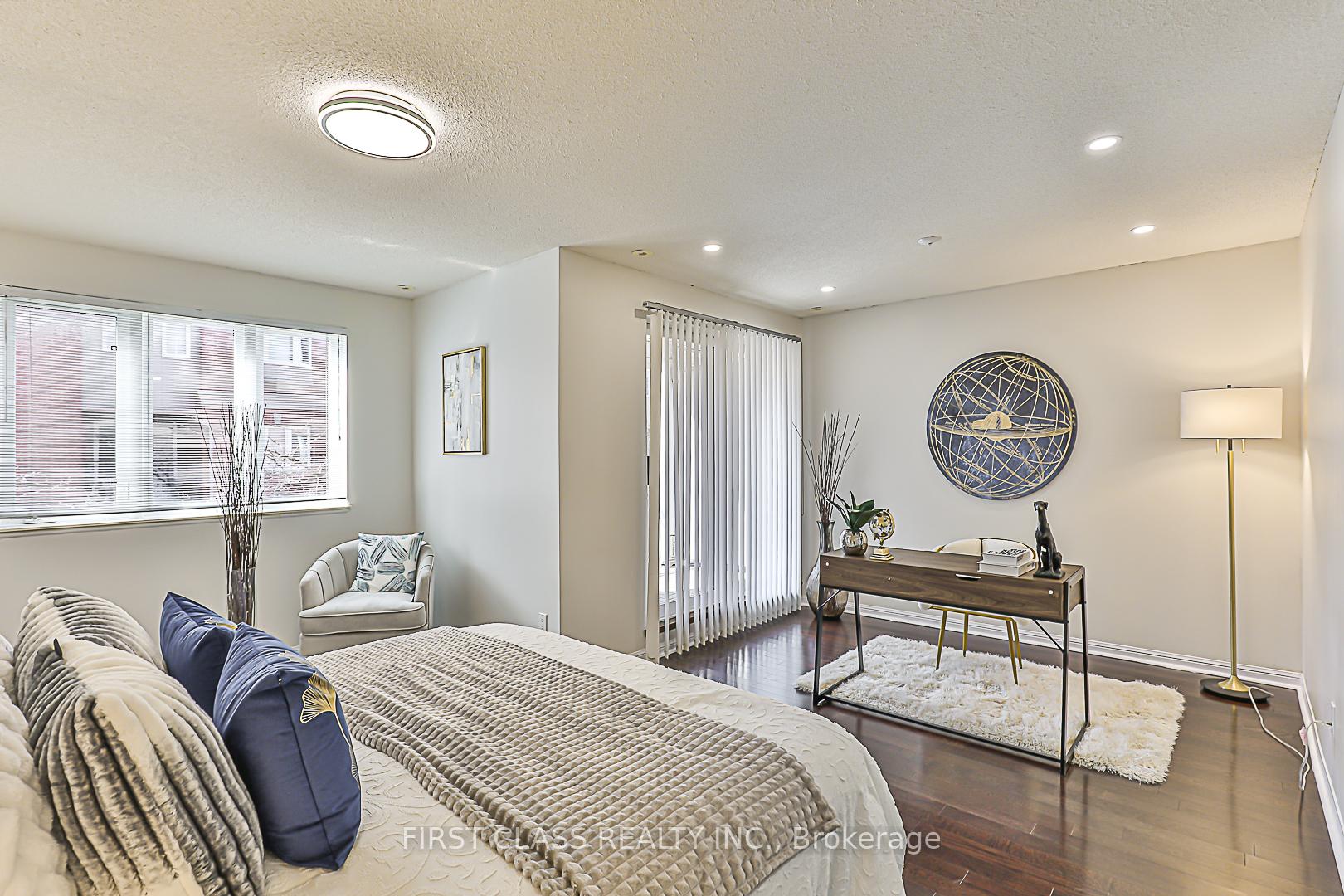 4 Bedrooms Condo at 1881 Mcnicoll,  Toronto For sale