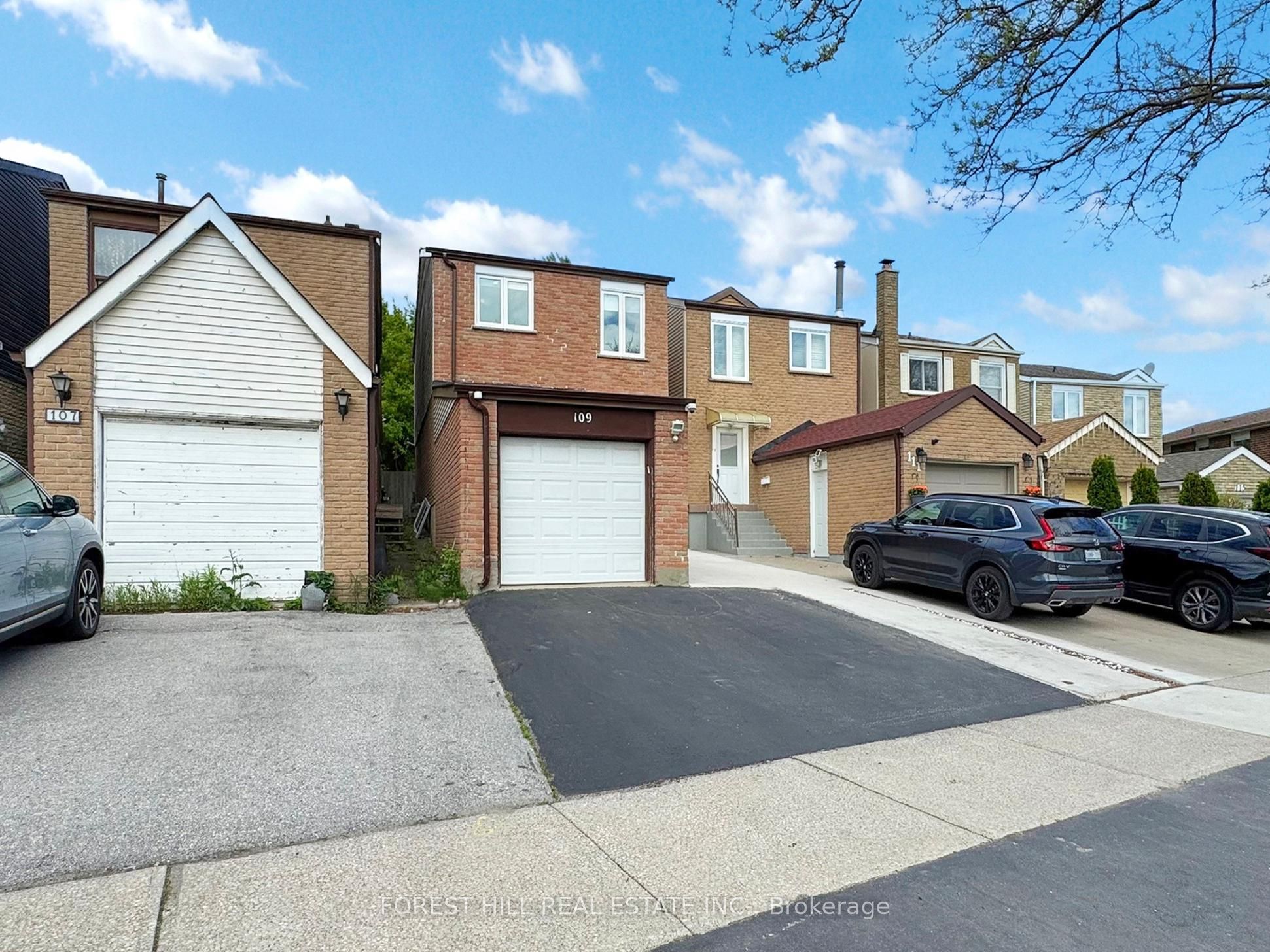 109 Spyglass Hill Road, Vaughan, ON L4K 2K6