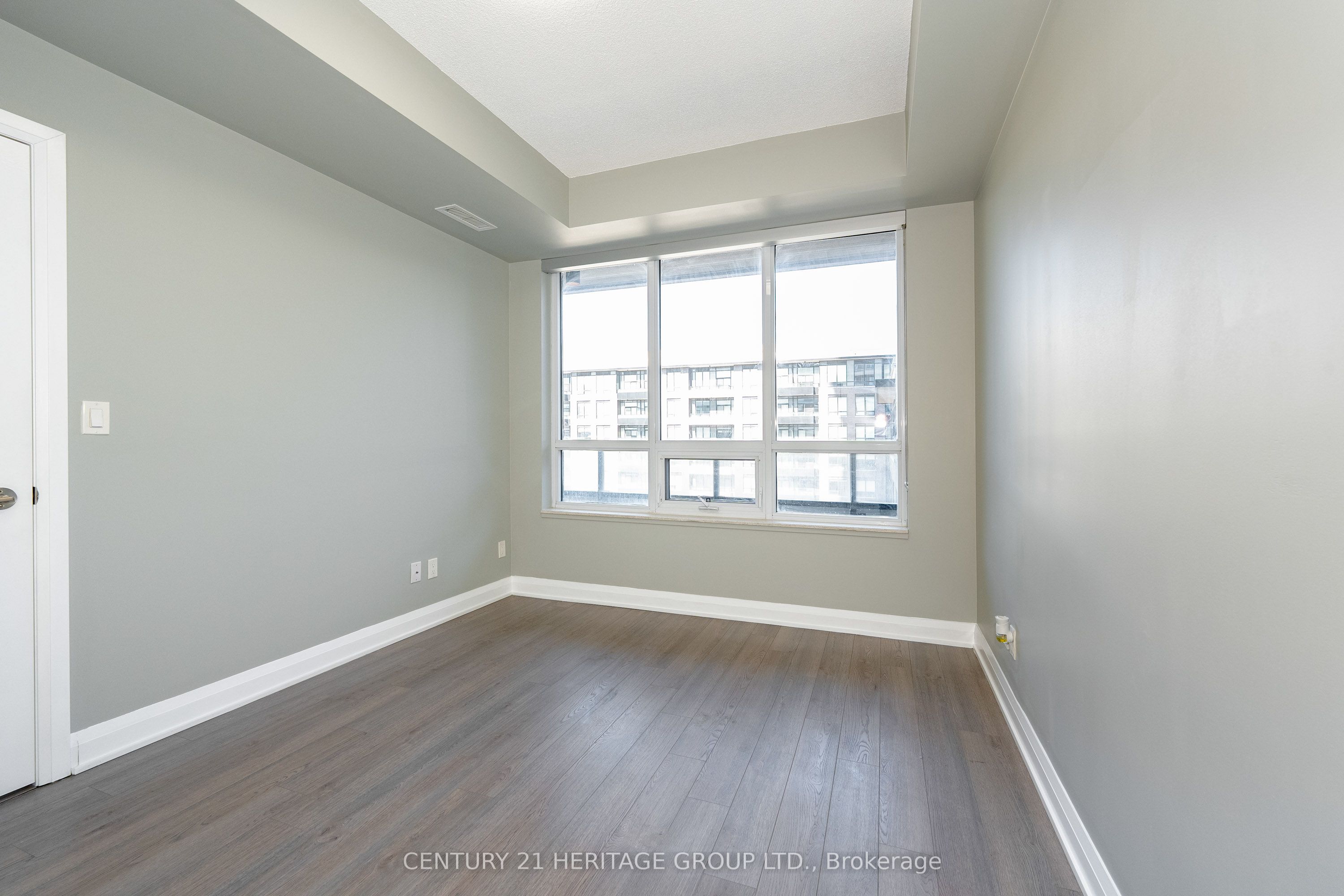 15 Water Walk Drive, #735