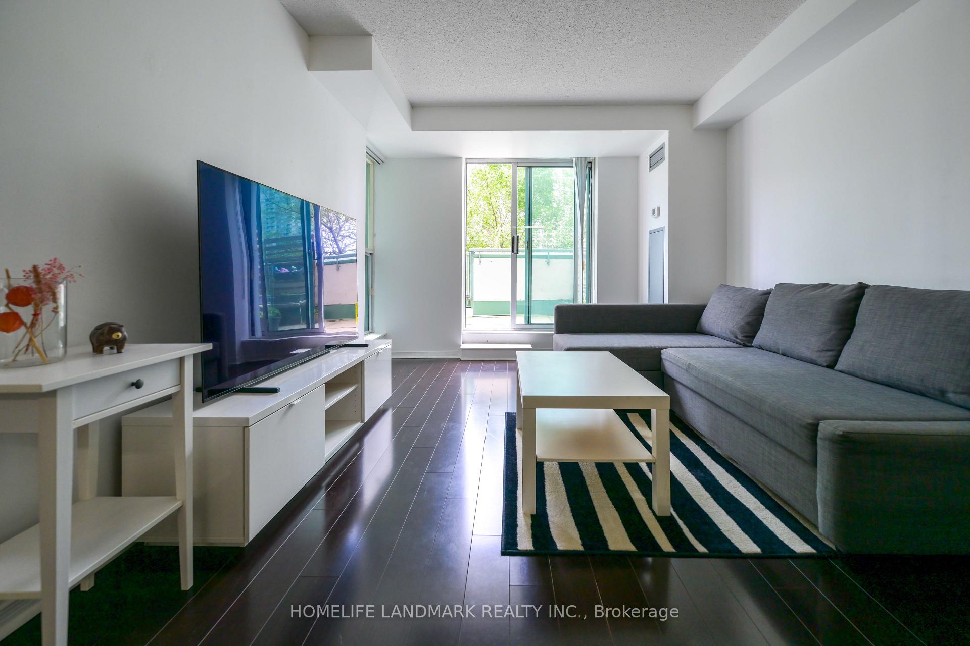 2 Bedrooms Condo at 20 Olive, Toronto For sale