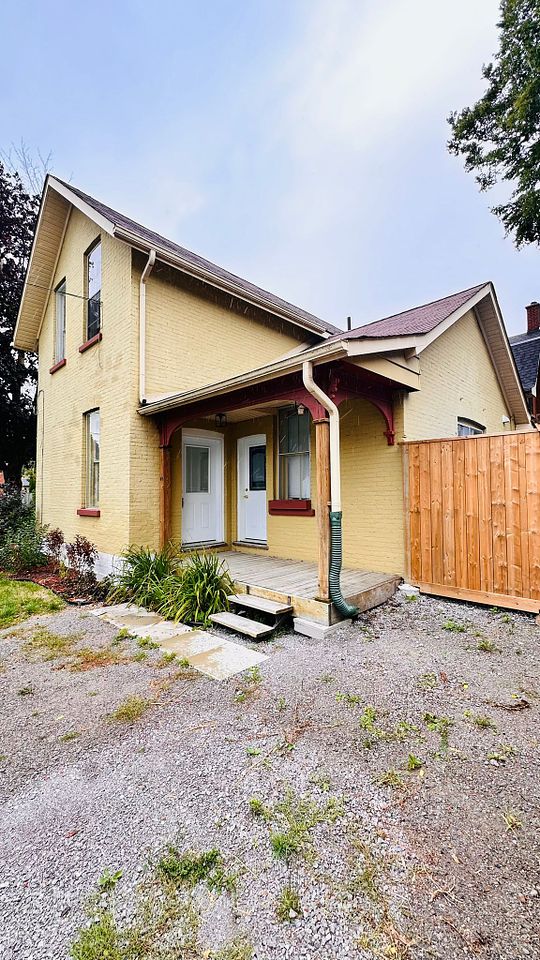 34 Sussex