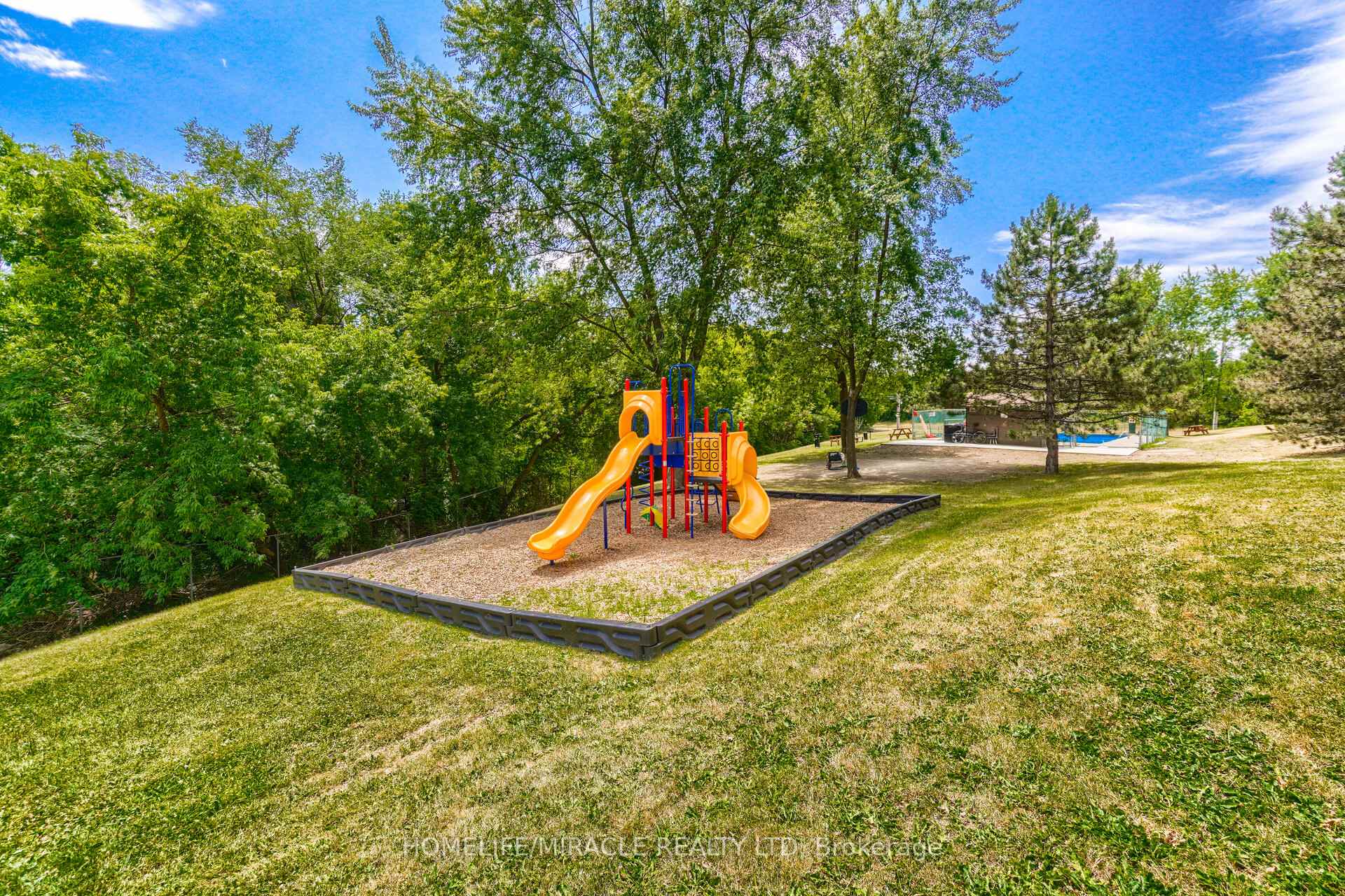 3 Bedrooms Condo at 234 Albion, Toronto For sale