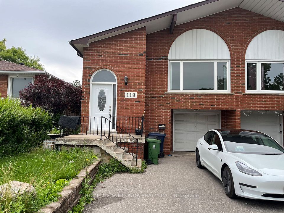 119 Shawnee Circle, Toronto, ON M2H 2X9