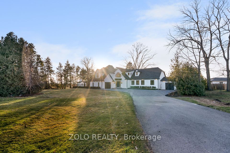 15886 Niagara Parkway, Niagara-on-the-Lake, ON L0S 1J0