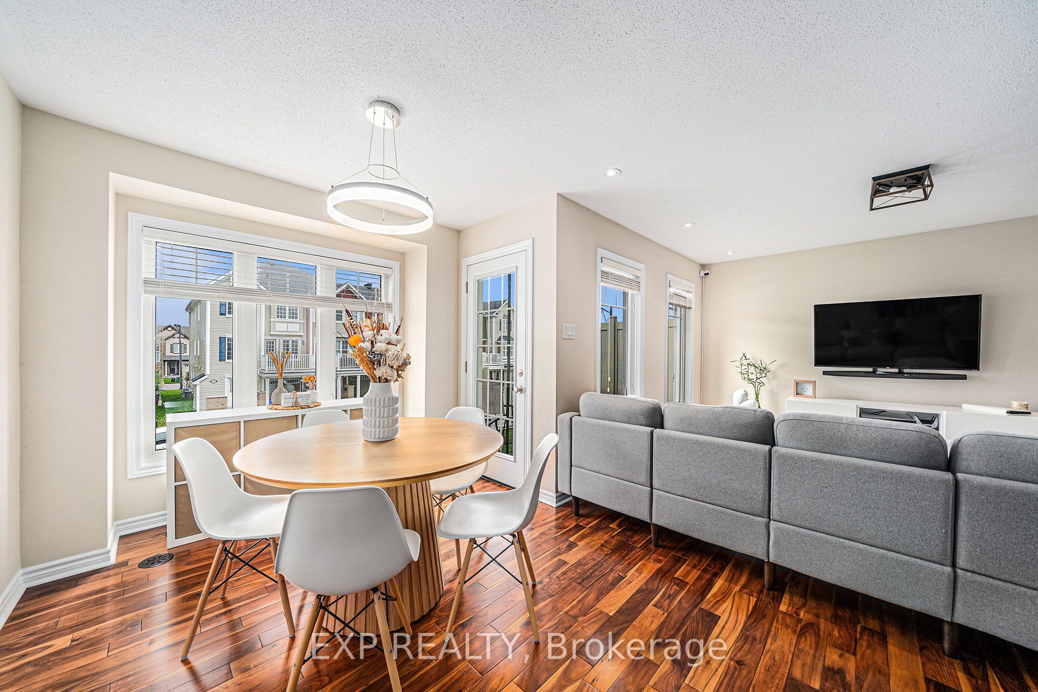 335 Sweet Grass Circle