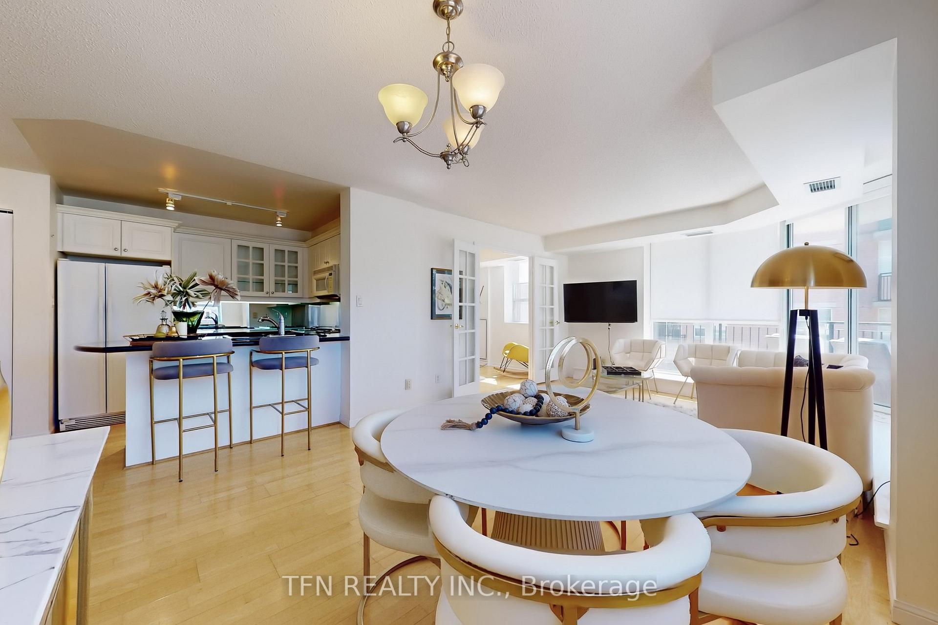 3 Bedrooms Condo at 3130 Yonge,  Toronto For sale