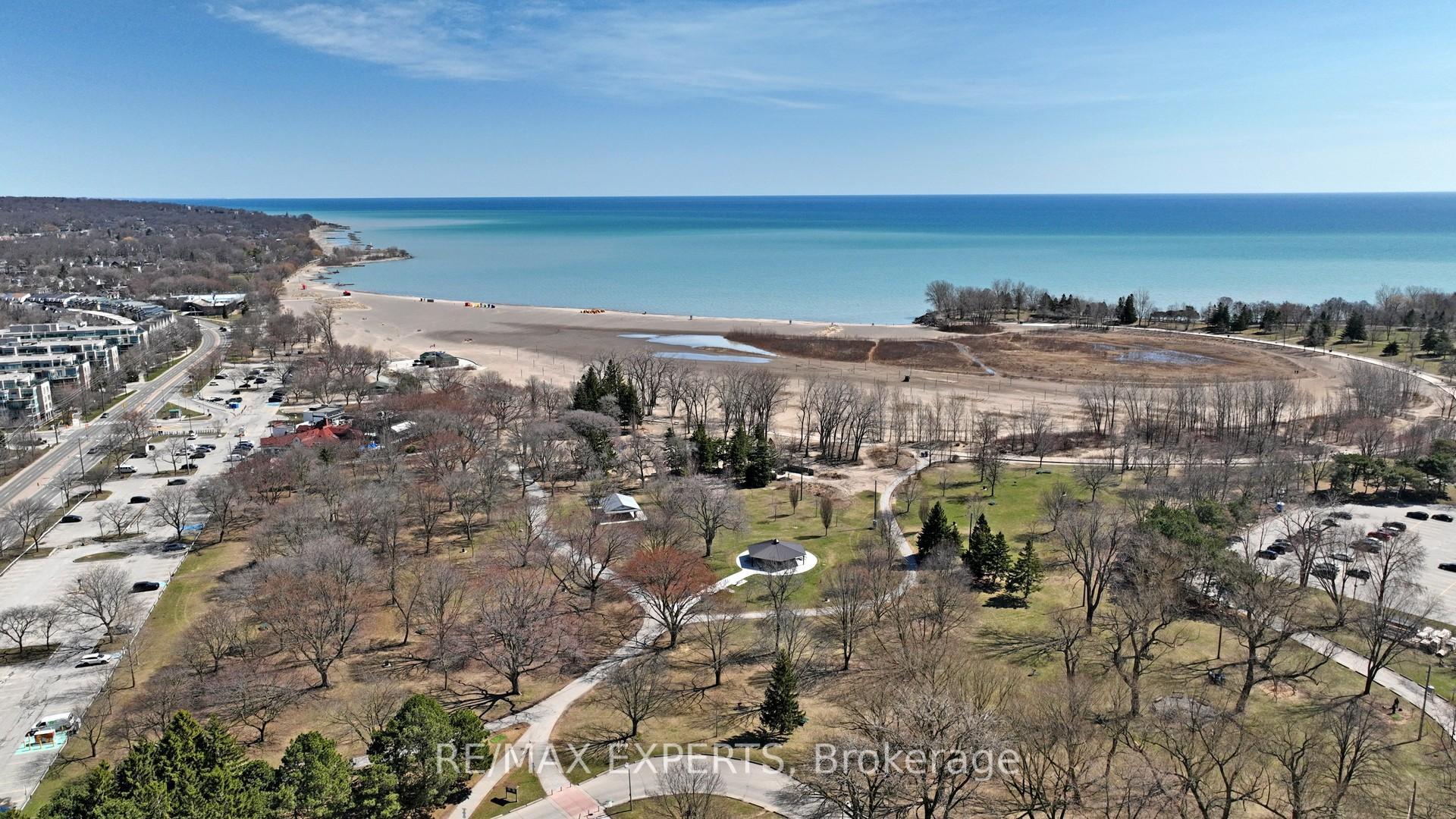 1 Bedroom Condo at 45 Connaught, Toronto For sale