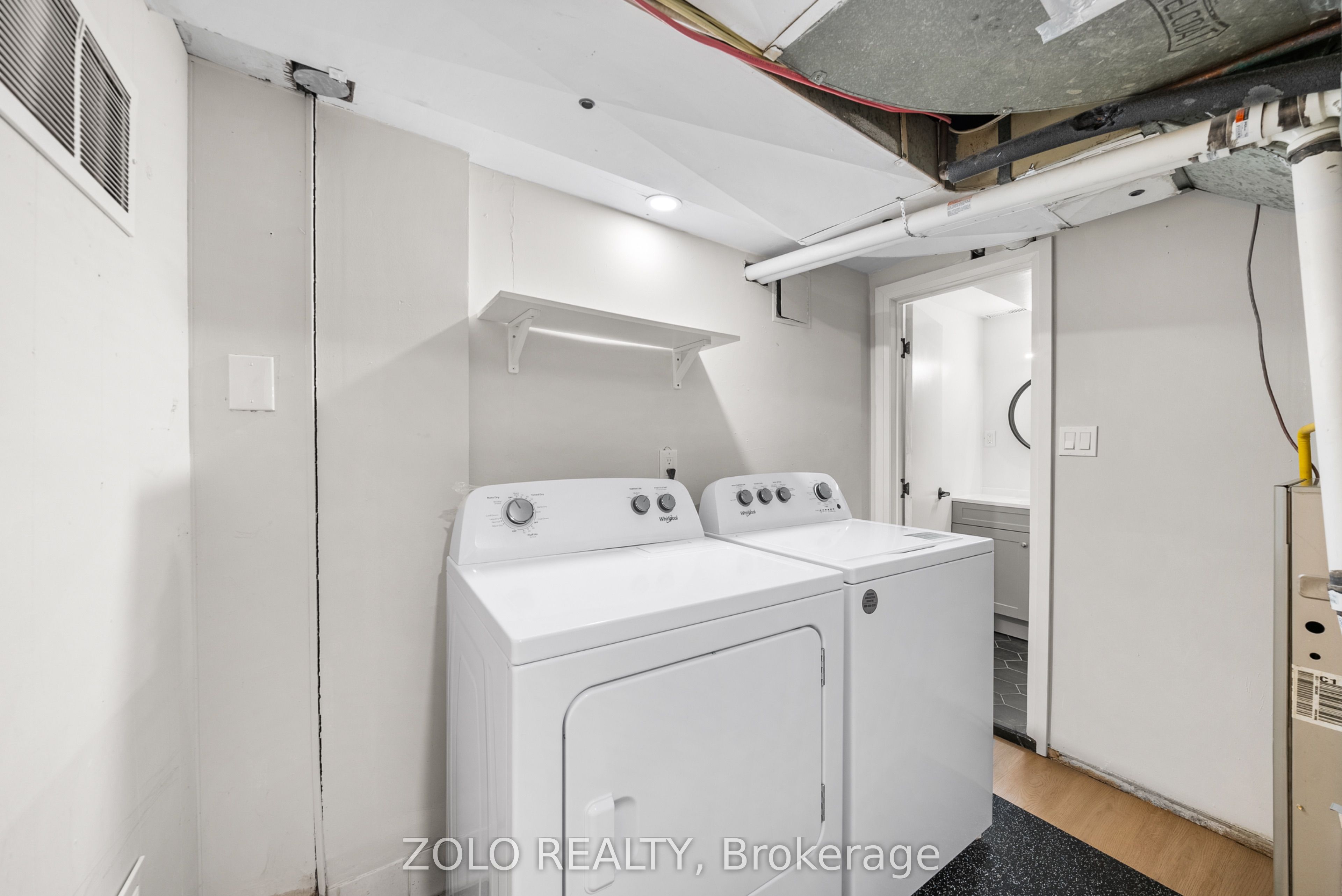 82 Bellwoods Avenue