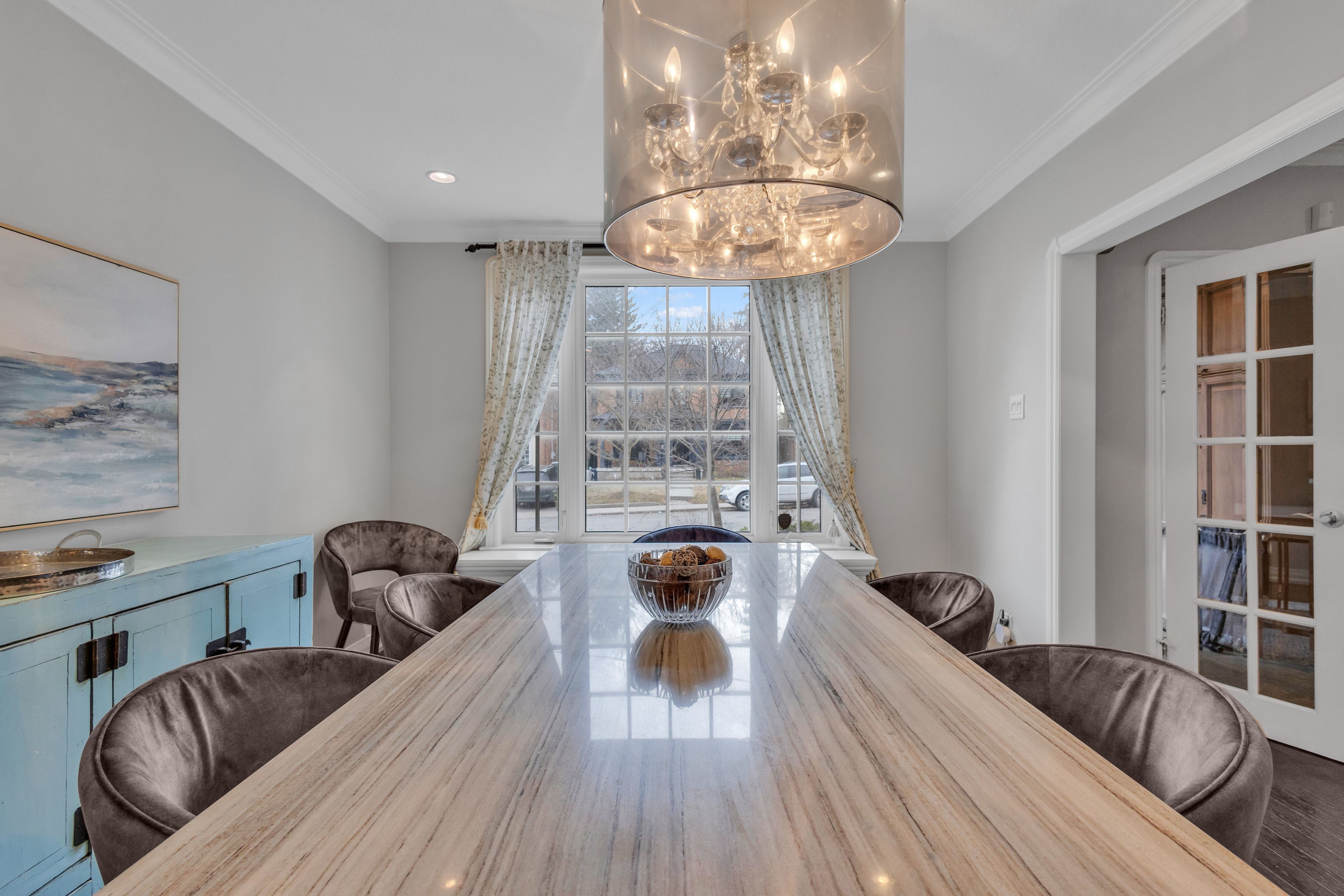 27 Peveril Hill S