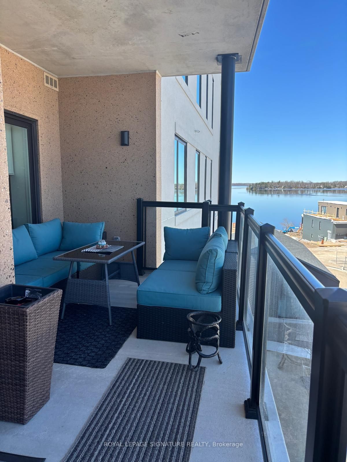 19A West Street N, #405