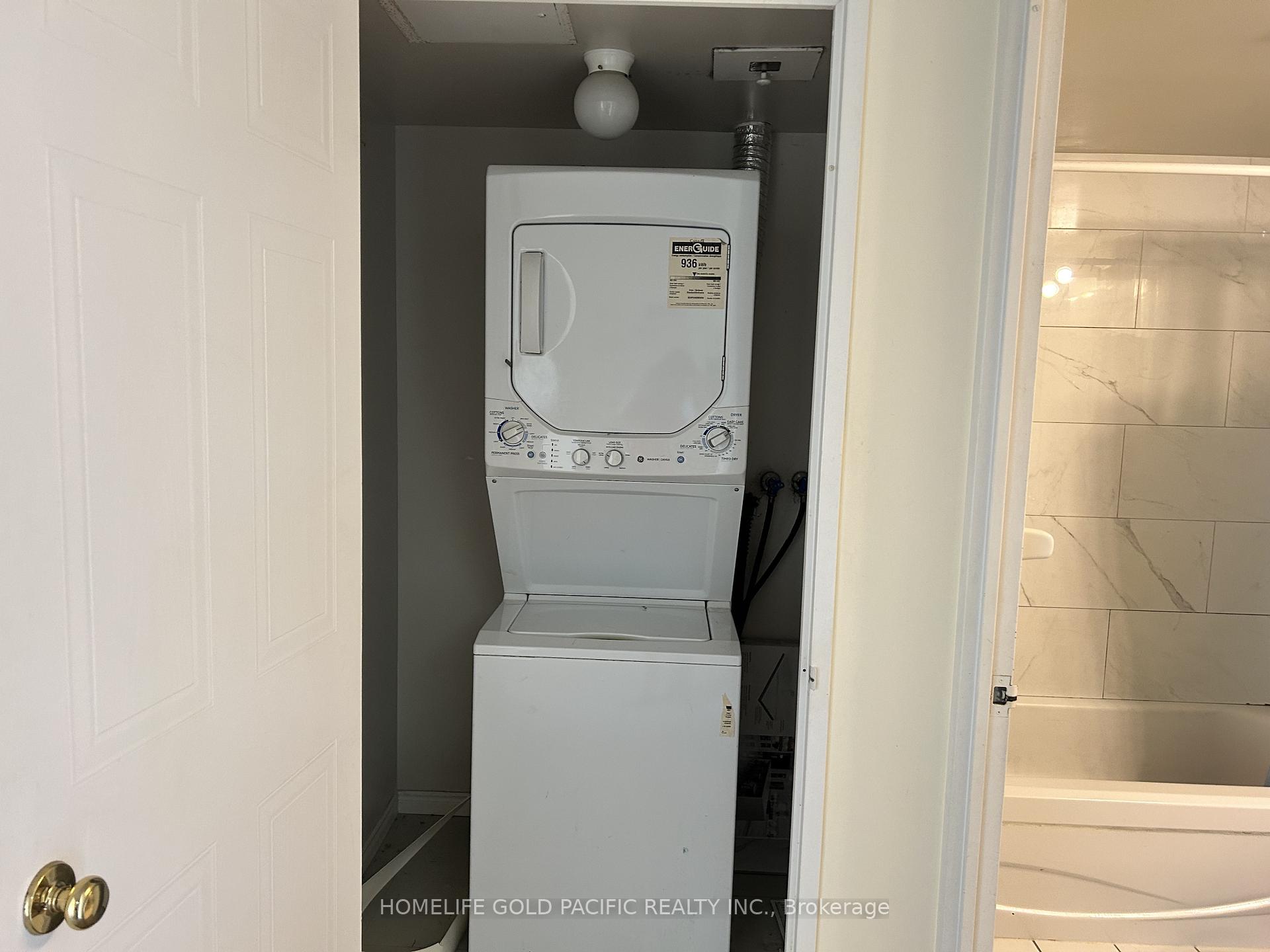 1 Bedroom Condo at 480 McLevin, Toronto For sale