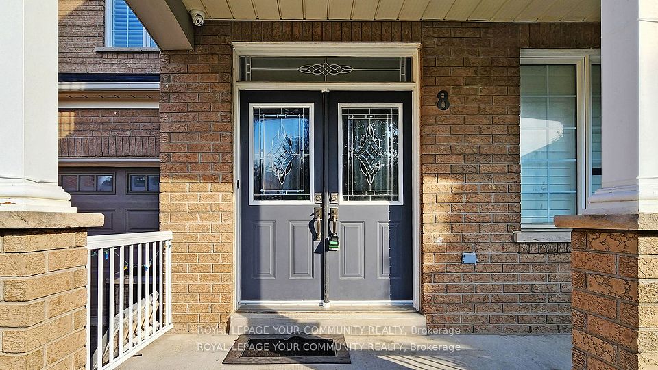 8 Candlewood Court, Markham, ON L6E 1Y1