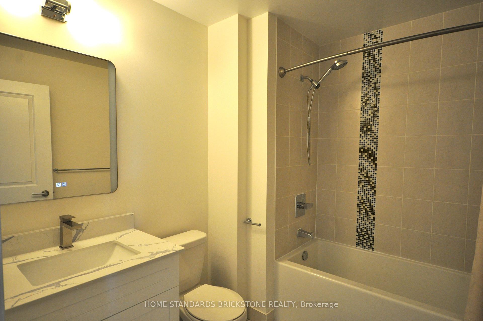 2 Bedrooms Condo at 195 Bonis, Toronto For sale