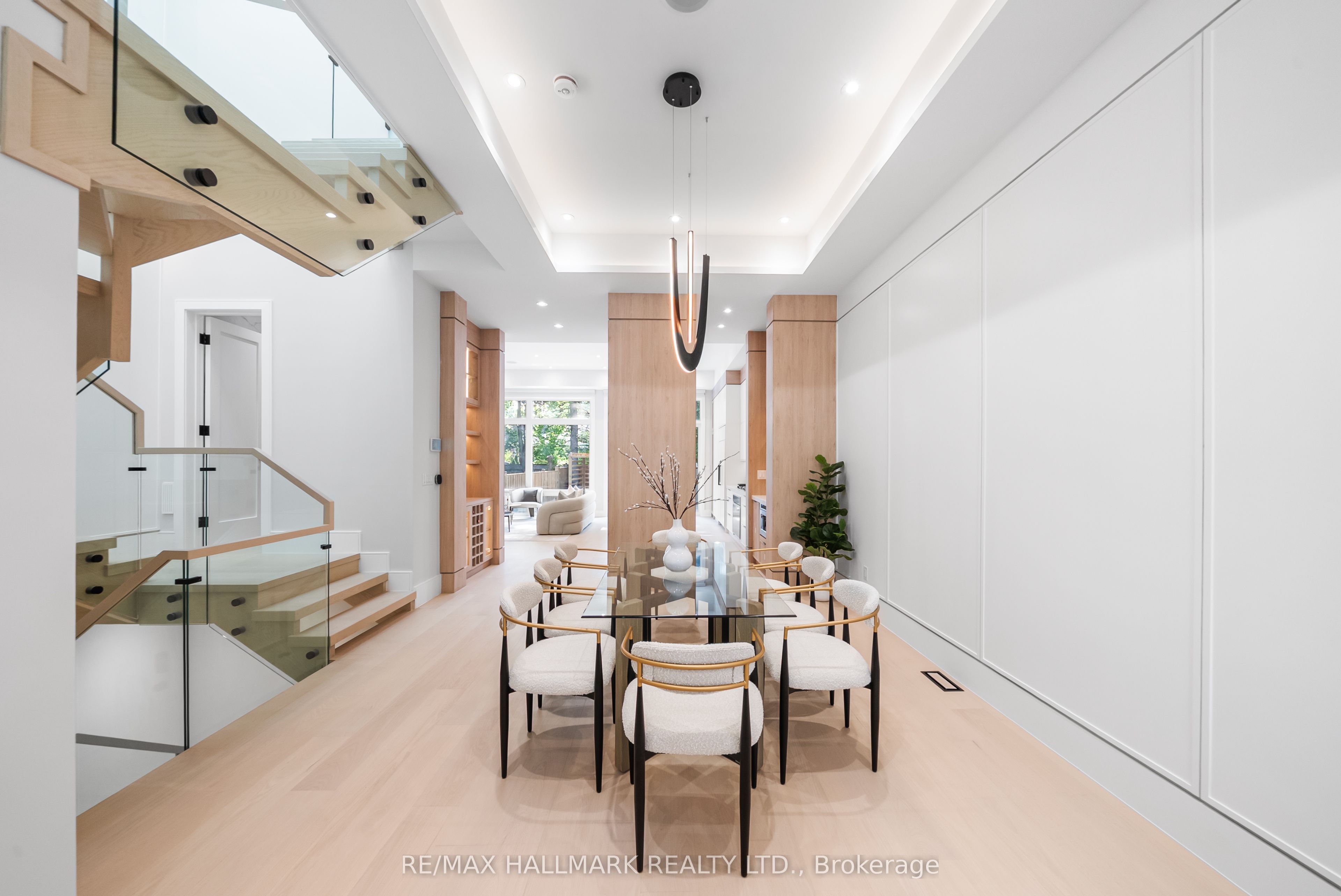 112 Randolph Road