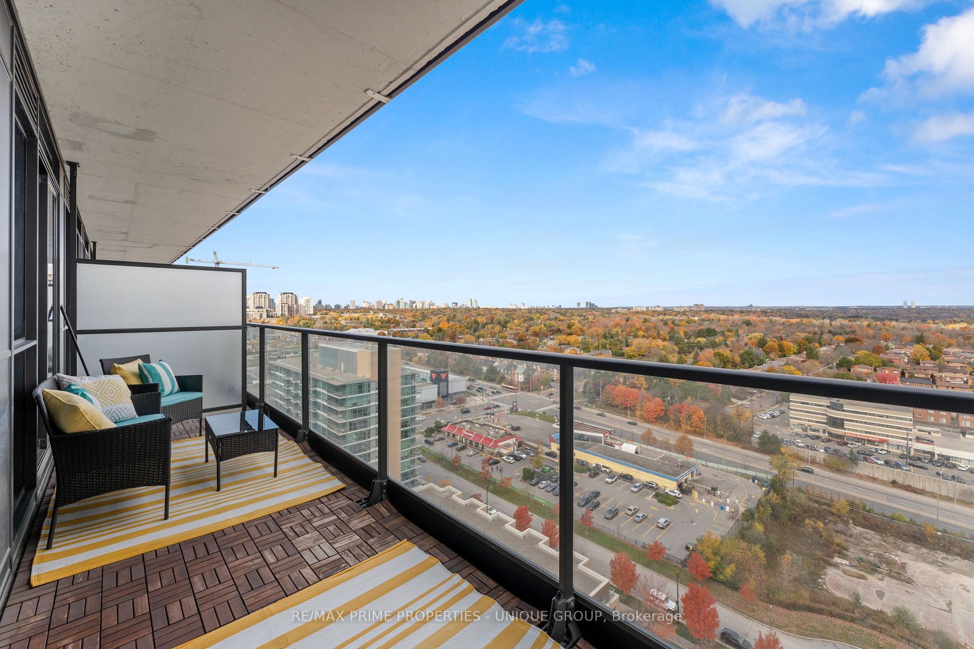 1 Bedroom Condo at 29 Singer, Toronto For sale