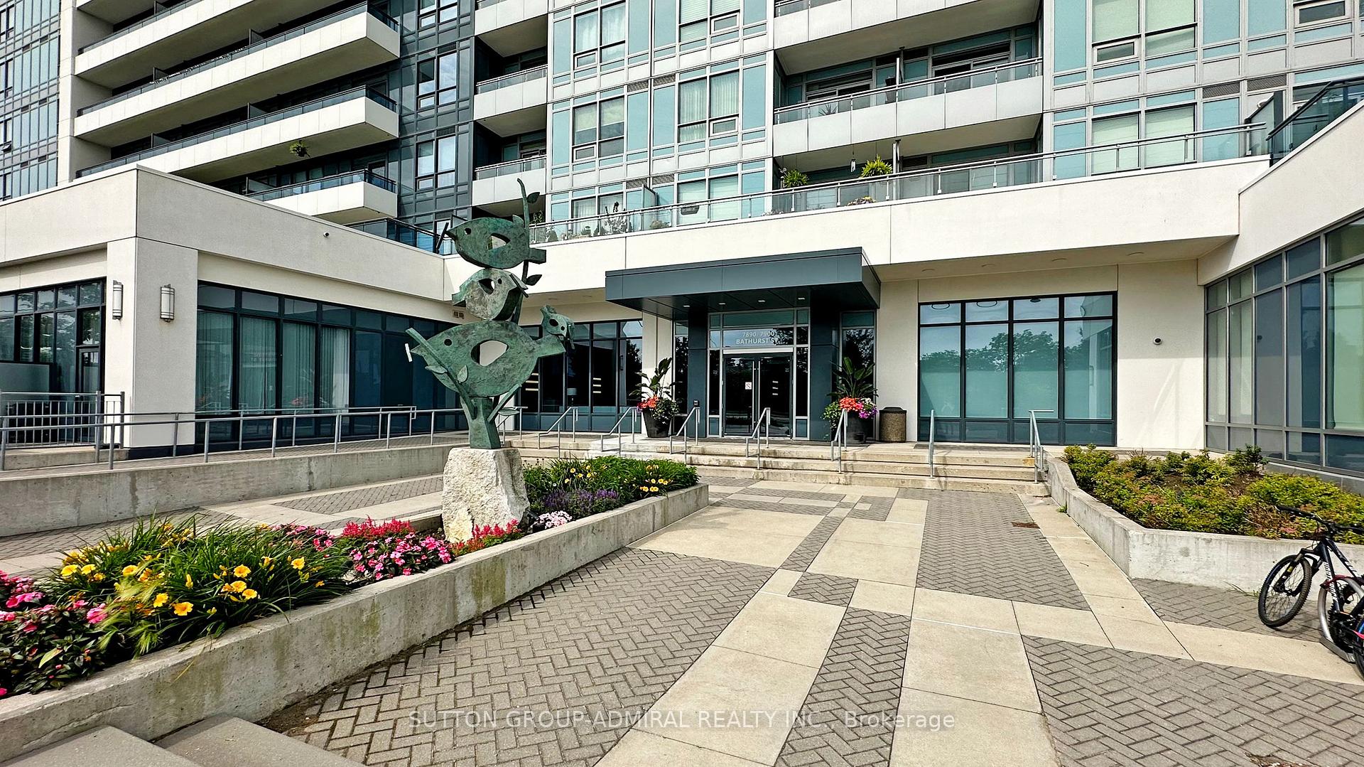 1 Bedroom Condo at 7890 Bathurst, Vaughan For sale
