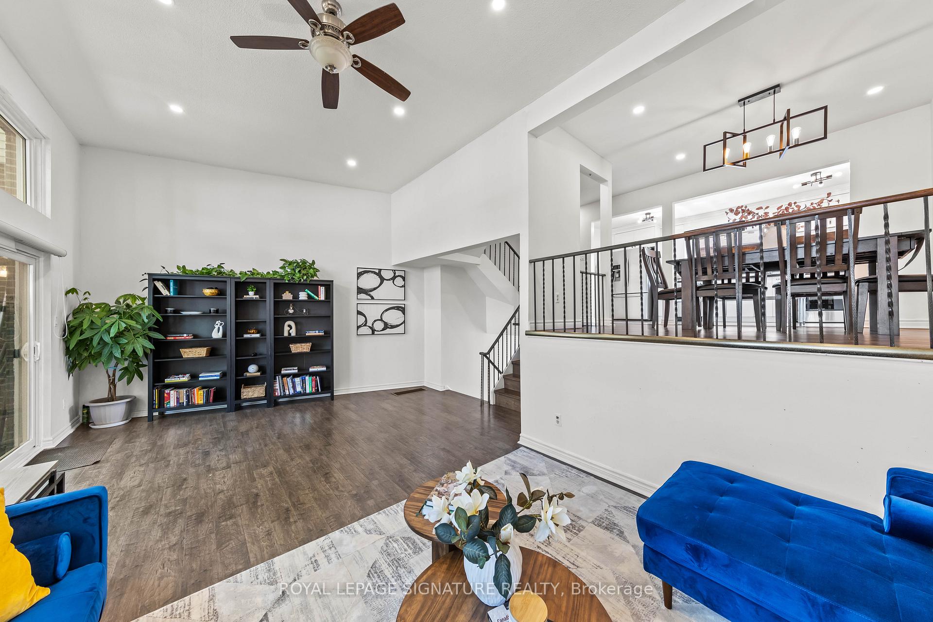 4 Bedrooms Condo at 109 Jenny Wrenway, Toronto For sale
