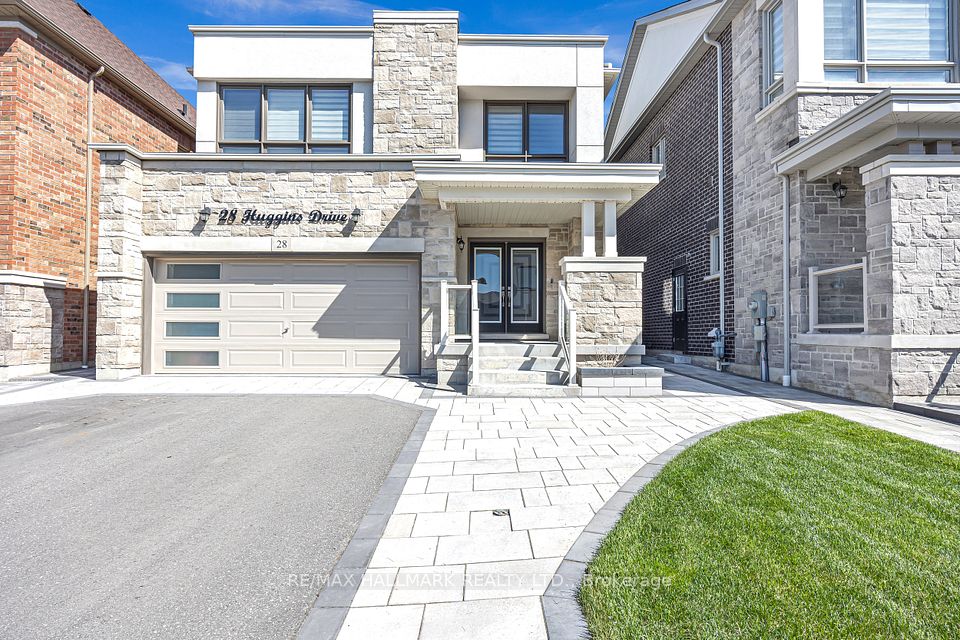28 Huggins Drive