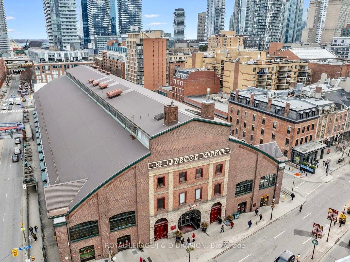 2 Bedrooms Condo at 80 Front,  Toronto For sale