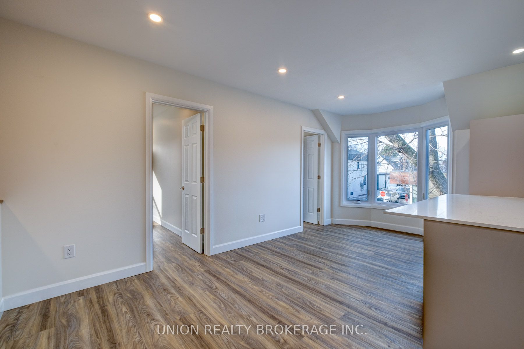 20 Norwood Terrace, ##UPPER