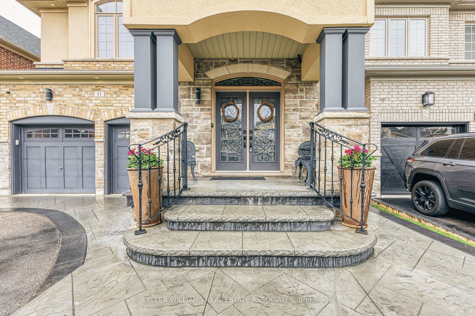 51 Ballantine Drive, Halton Hills, ON L7G 0G6