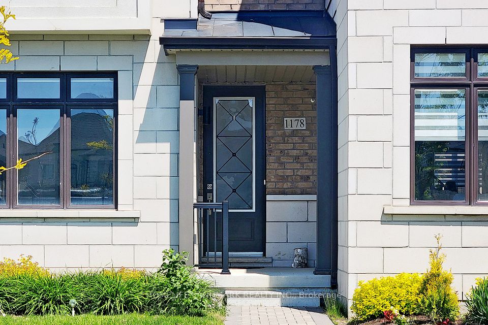 1178 Wellington