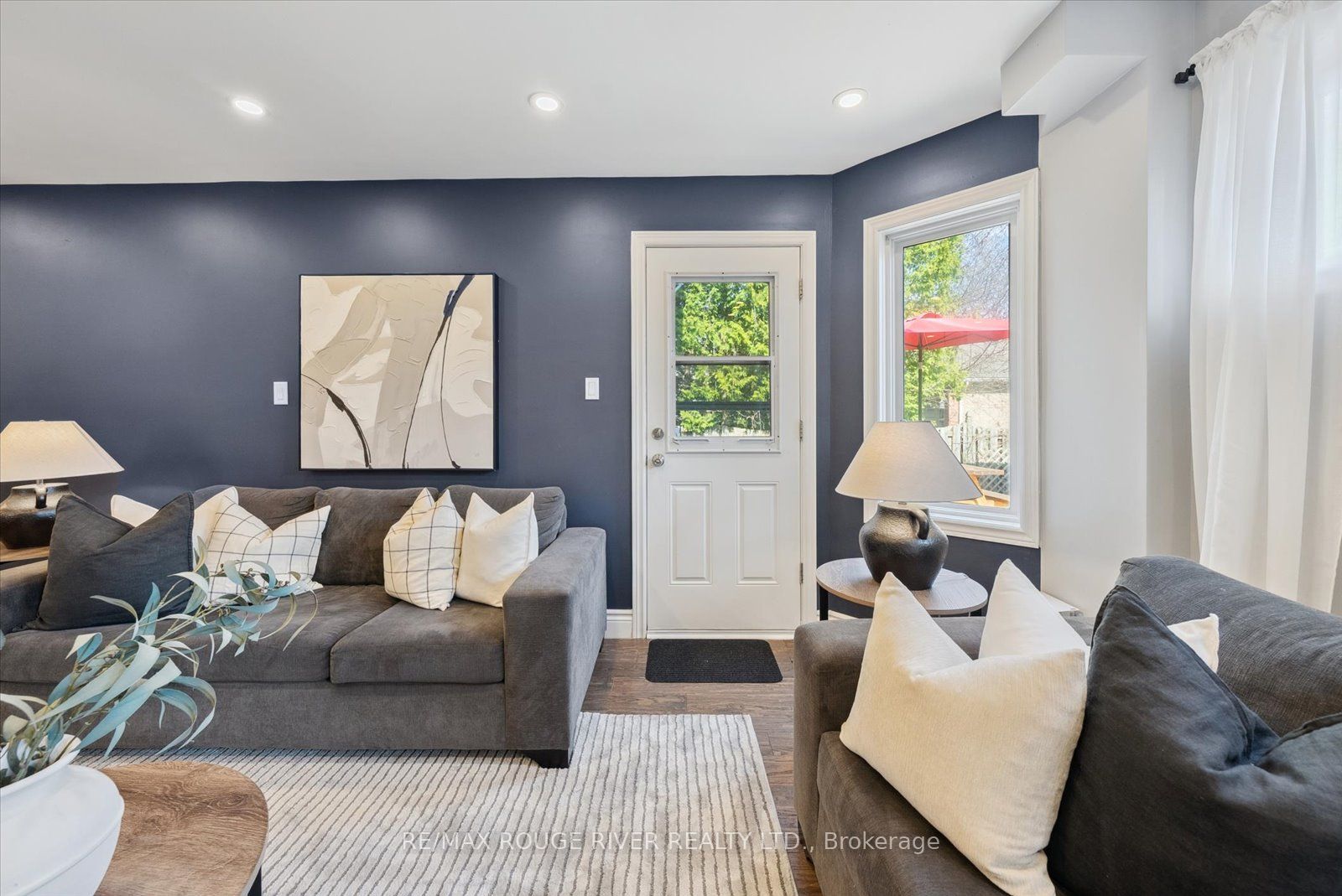 27 Zachary Place