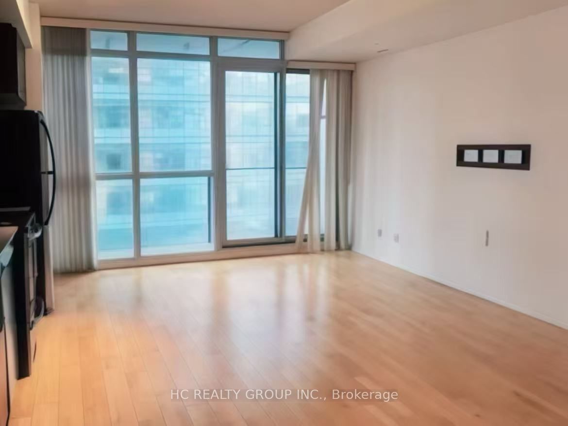 65 Bremner Boulevard, #2406