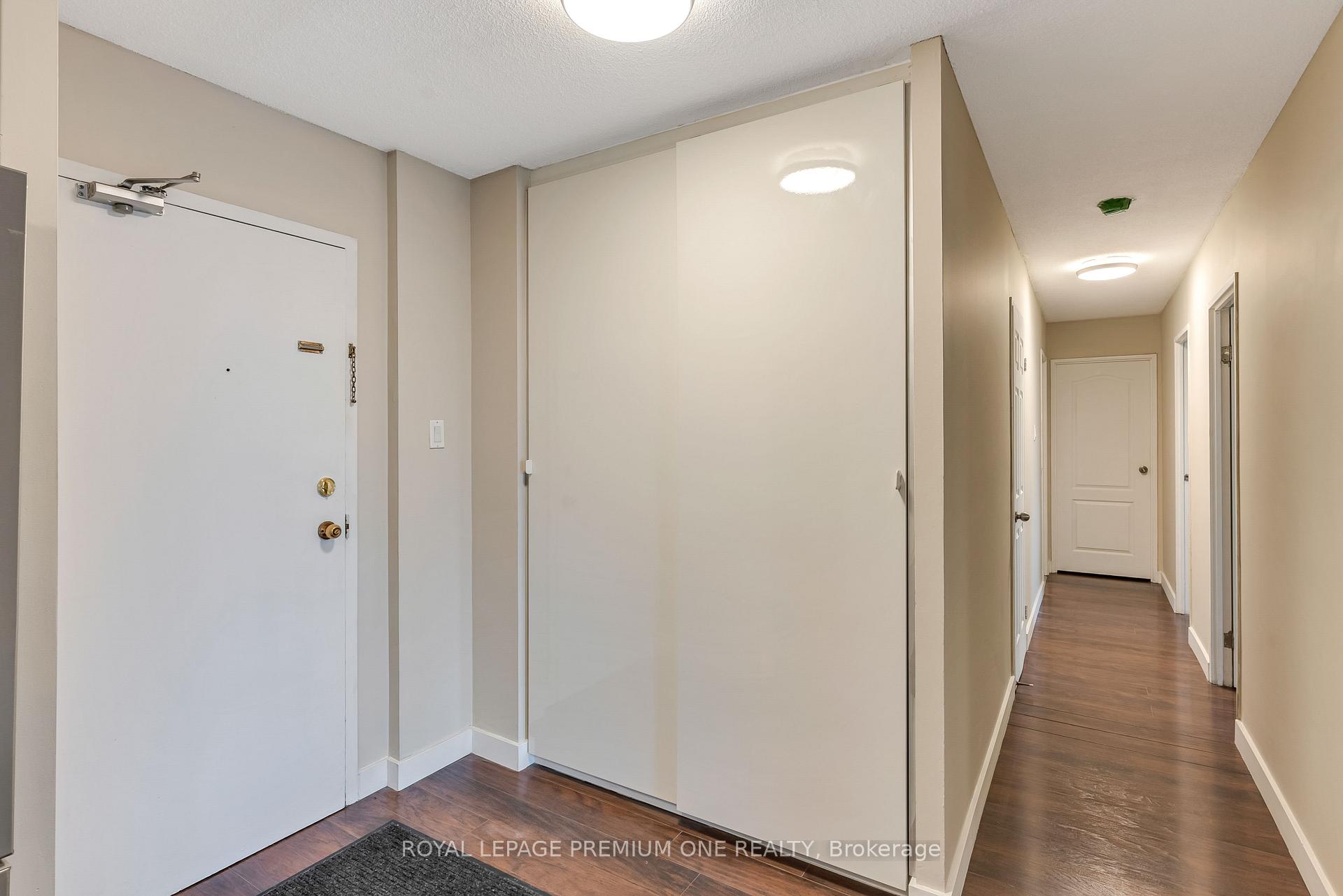 3 Bedrooms Condo at 238 Albion,  Toronto For sale