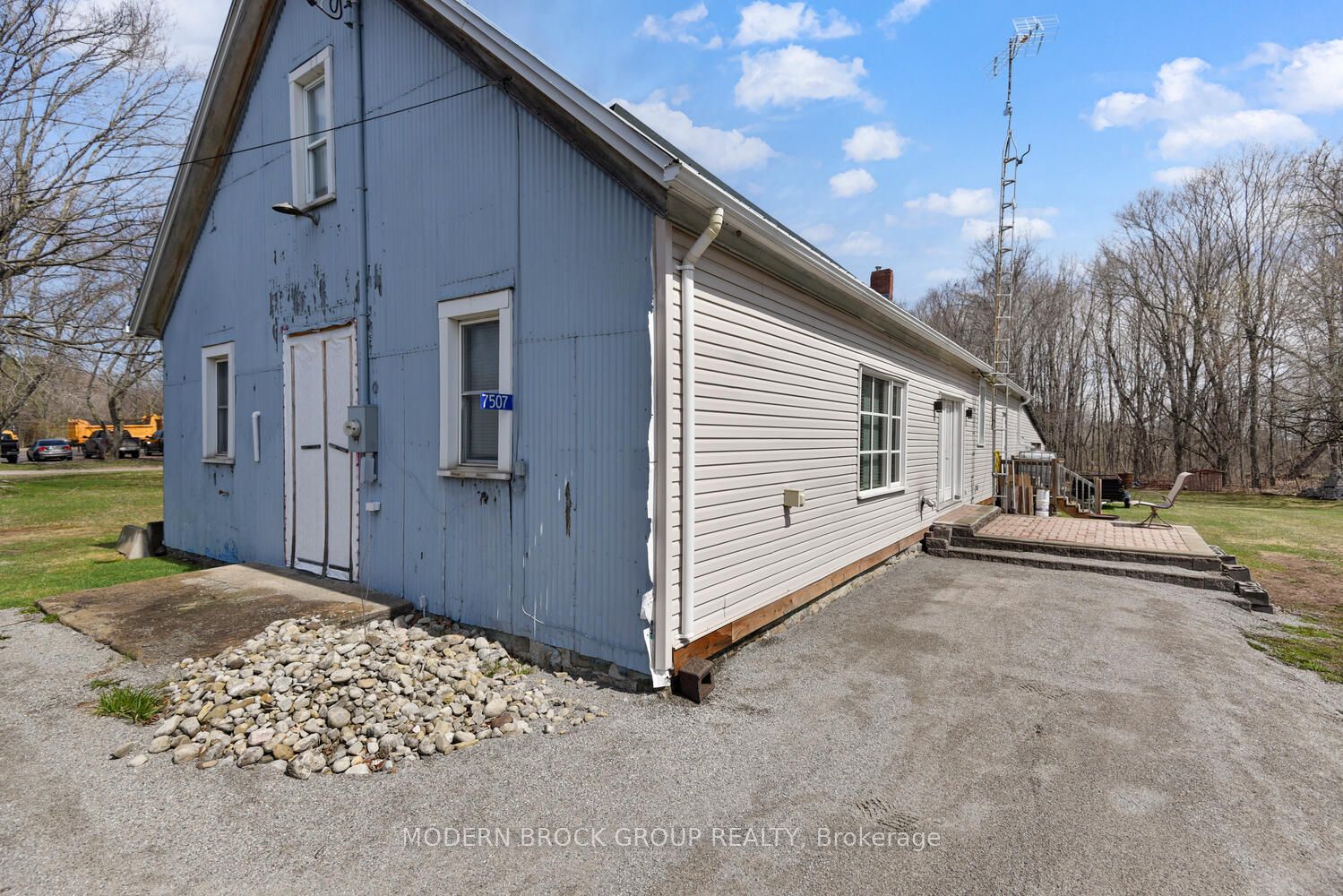 7507 New Dublin Road, Elizabethtown-Kitley, ON K0E 1A0