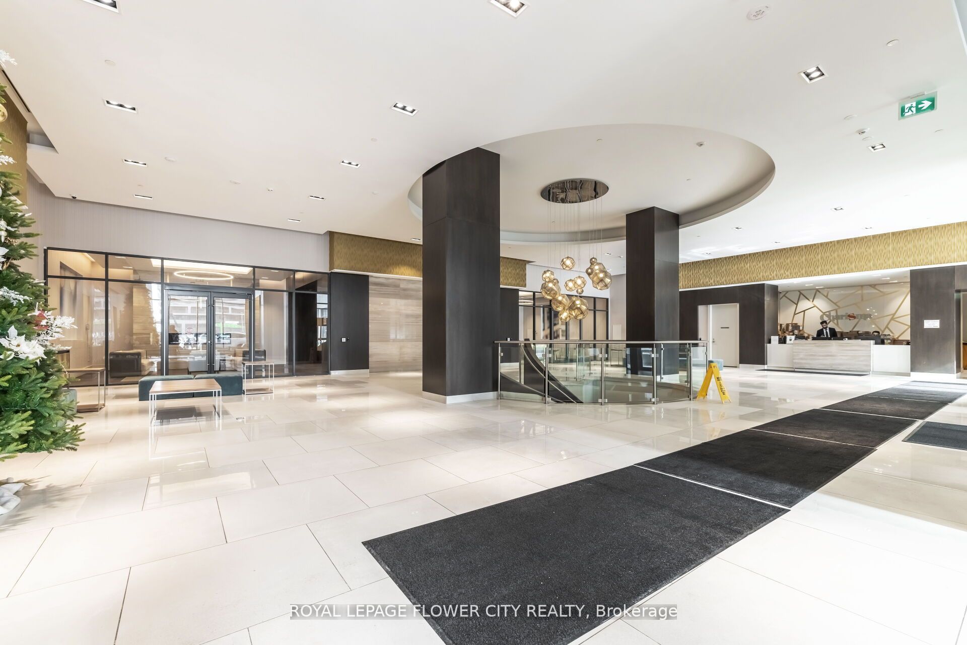 #2414 - 9000 Jane Street, Vaughan, ON L4K 0M6