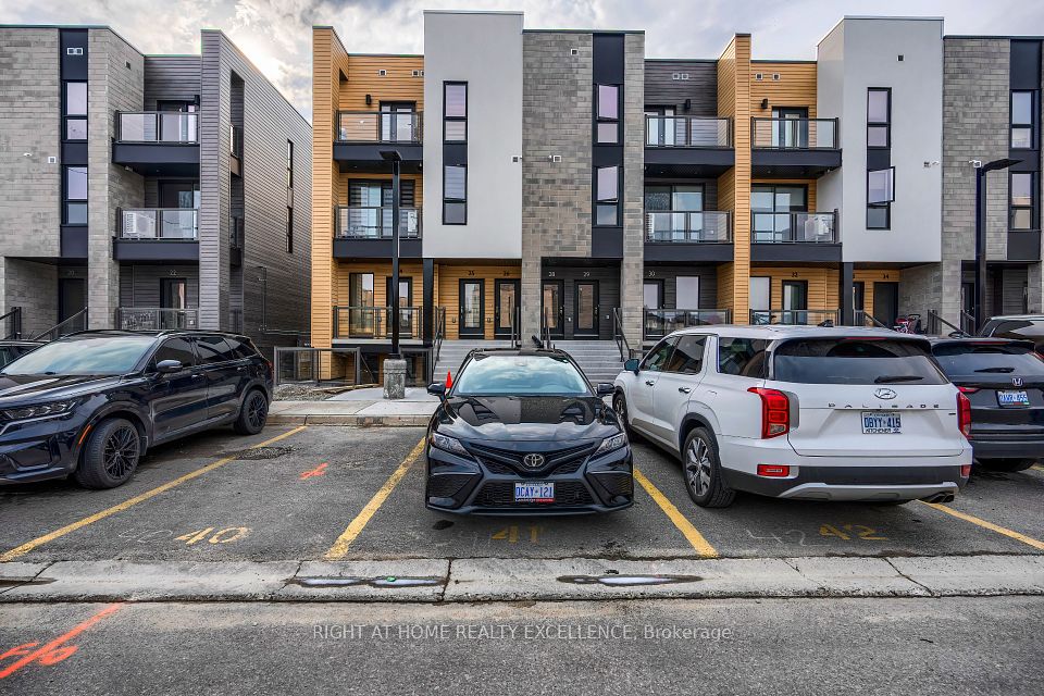 261 Woodbine