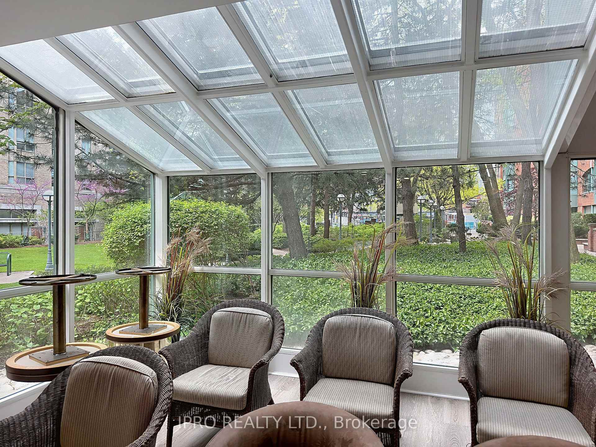1 Bedroom Condo at 95 Prince Arthur, Toronto For sale